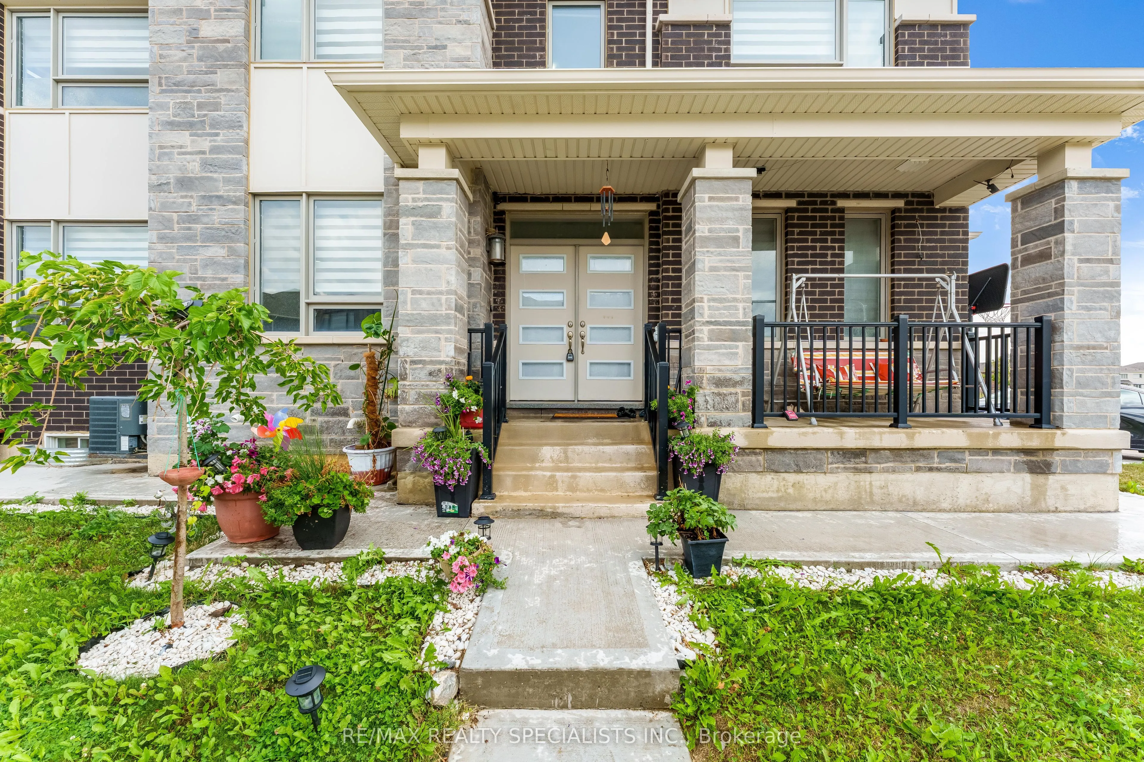 1 Boothill Drive