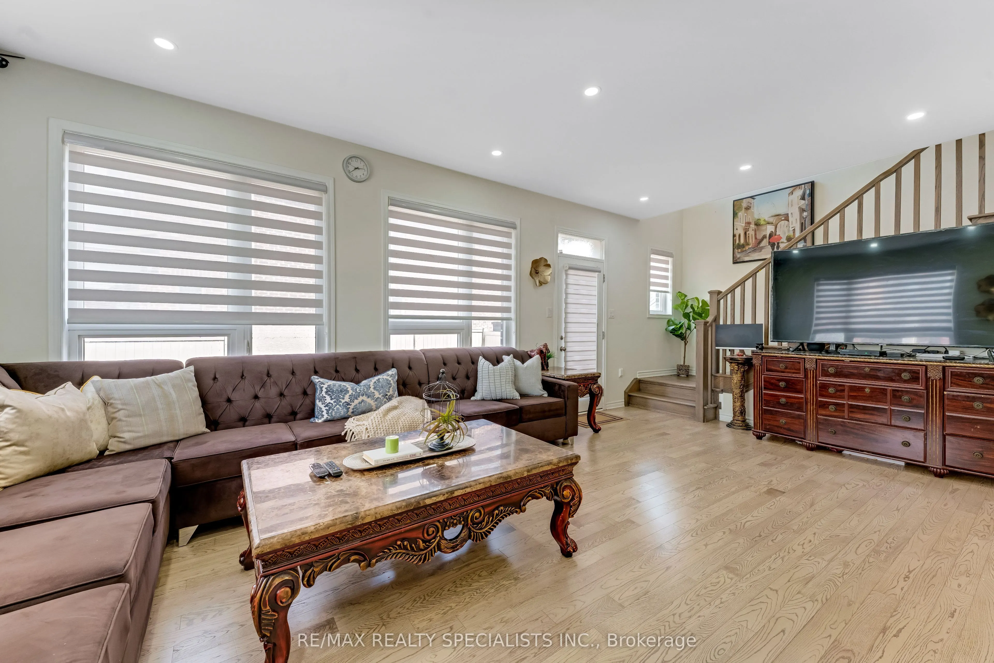 1 Boothill Drive