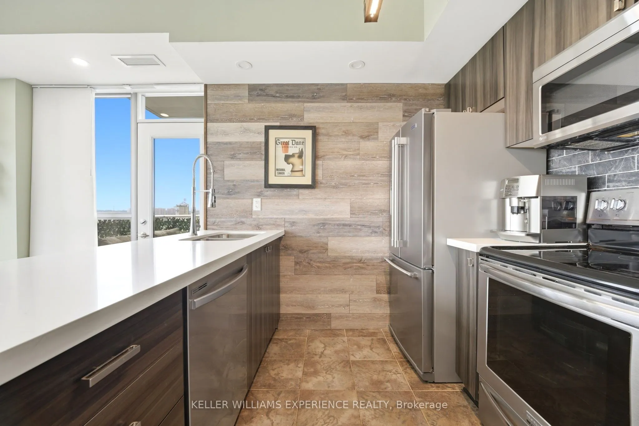 2464 Weston Road #903