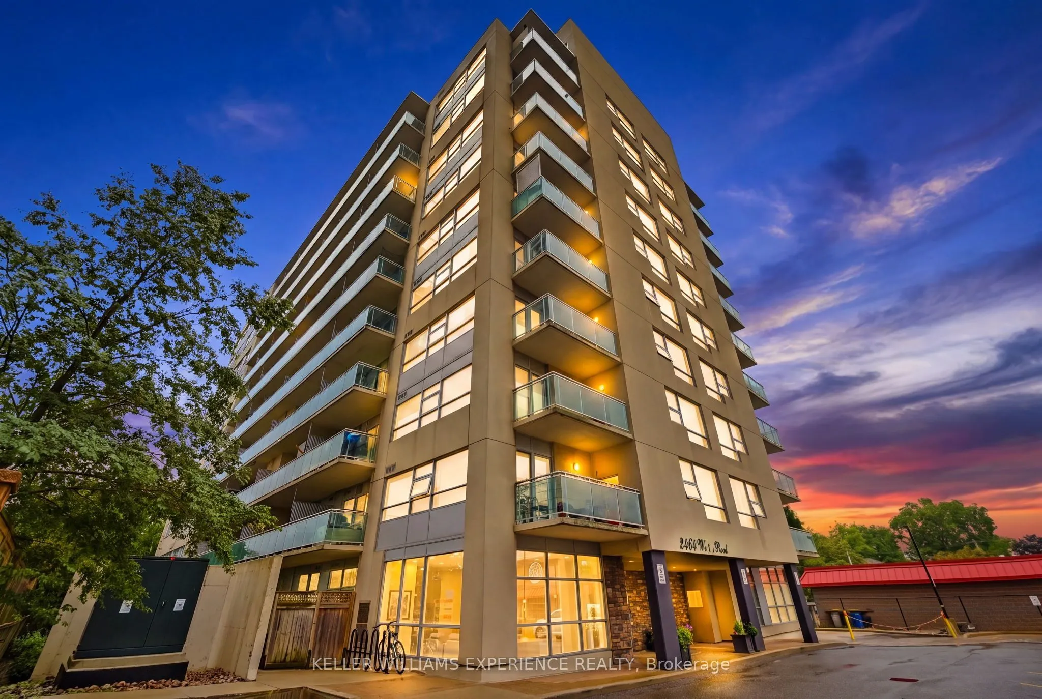 2464 Weston Road #903