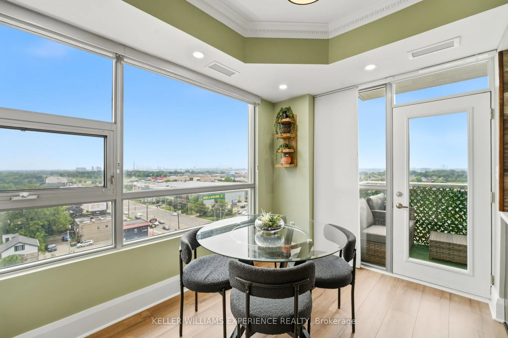 2464 Weston Road #903