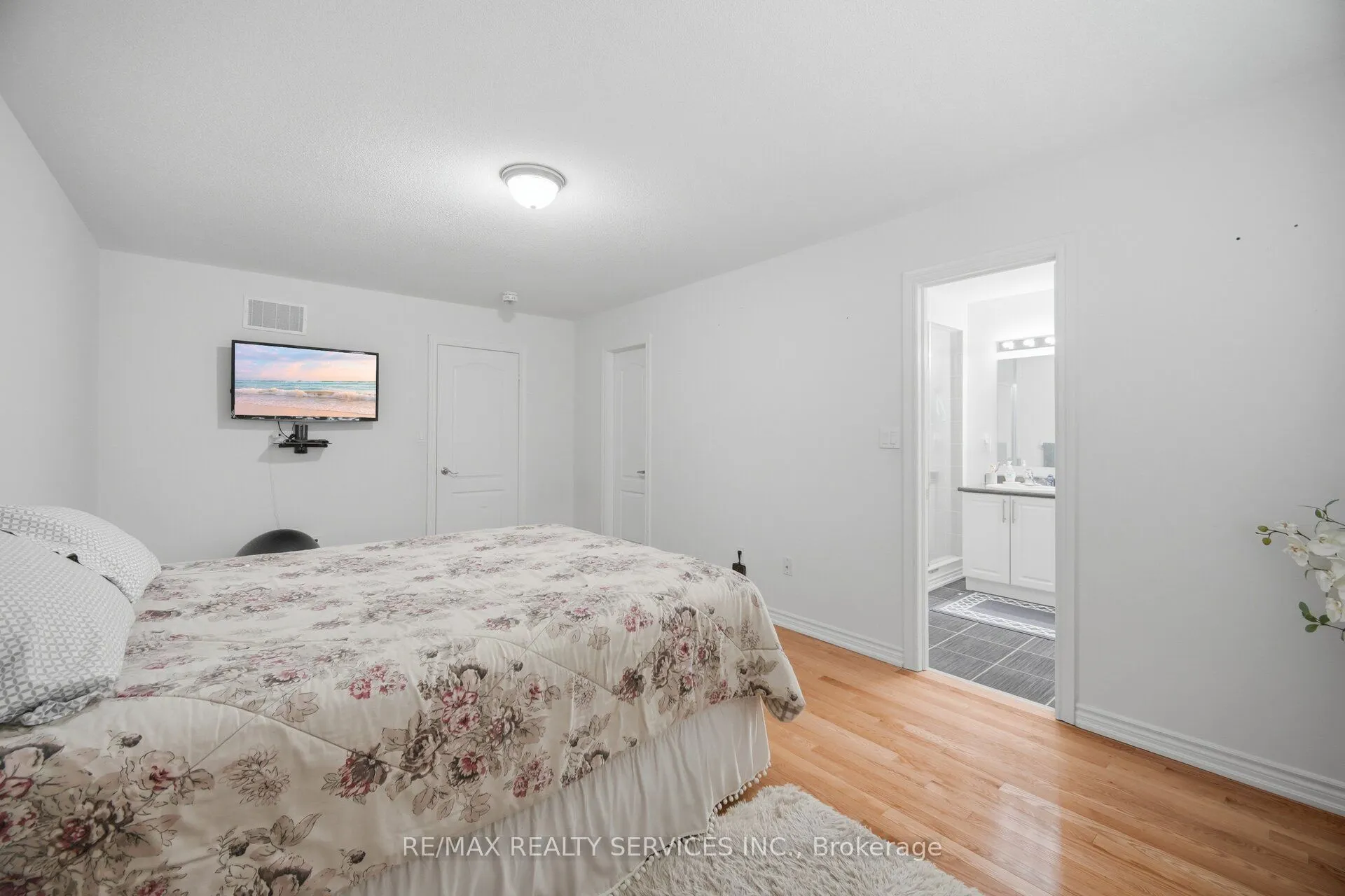 25 YATELY Street