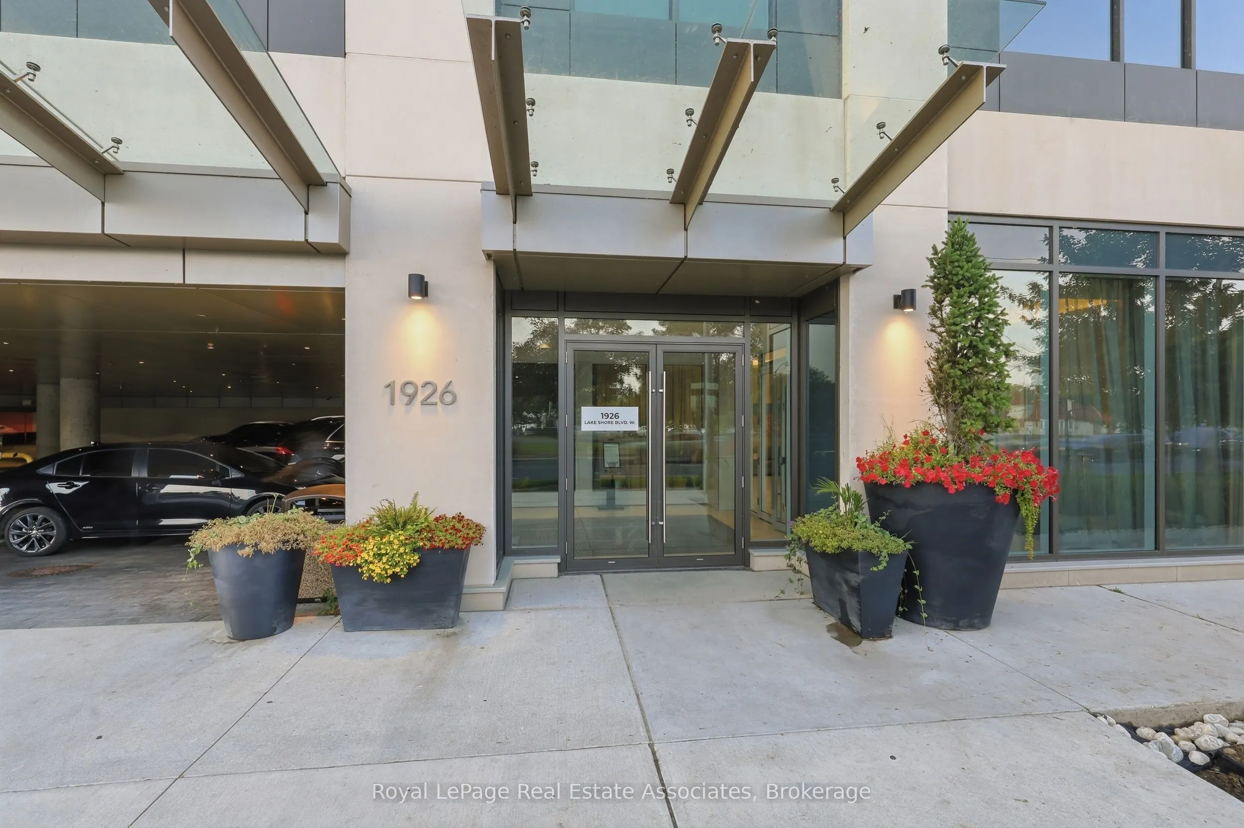 1926 Lake Shore Boulevard W #3310
