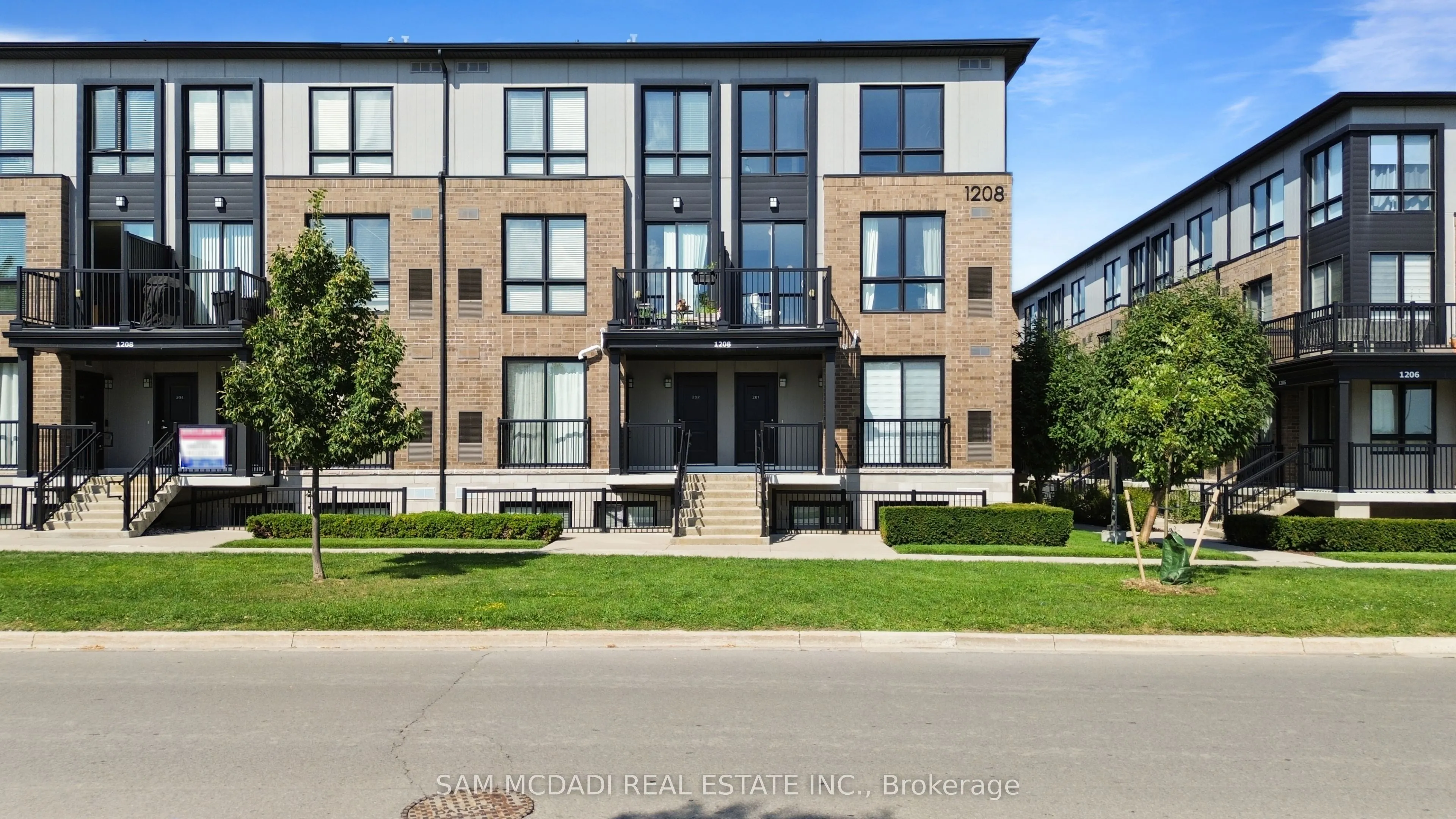 1208 Main Street E #201