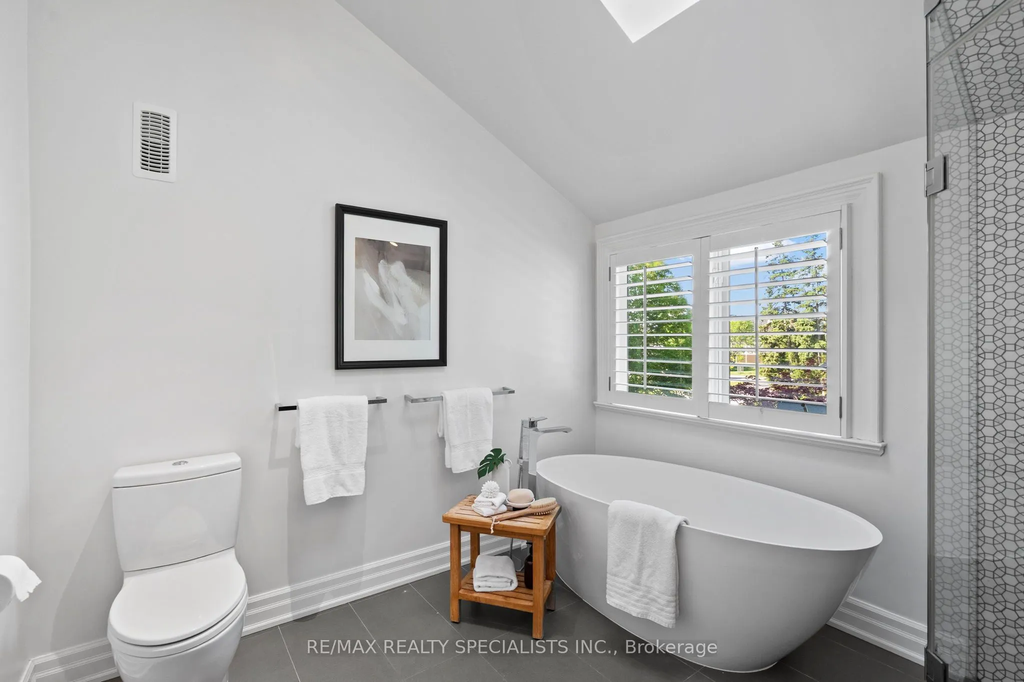 78 Meadowbank Road