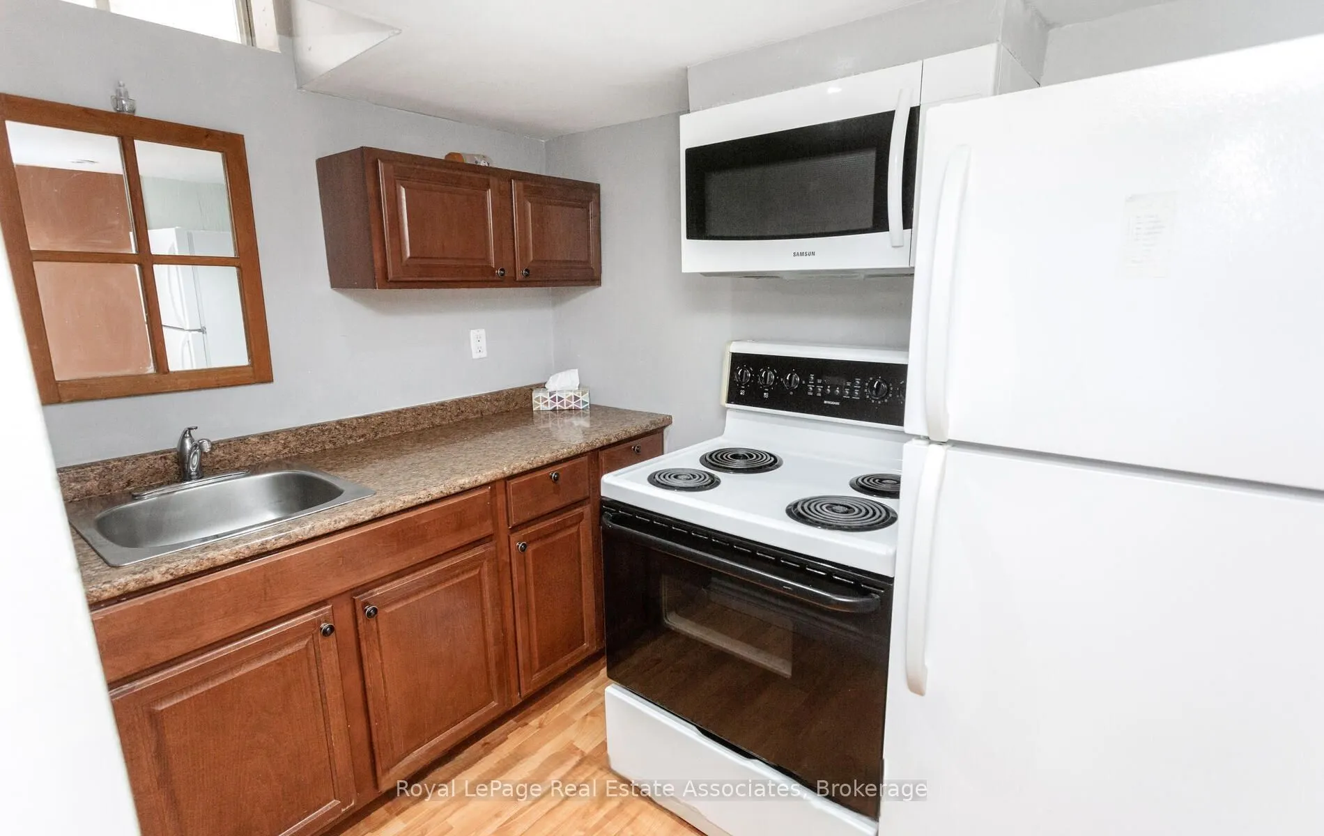 116 Lake Louise Drive #Lower