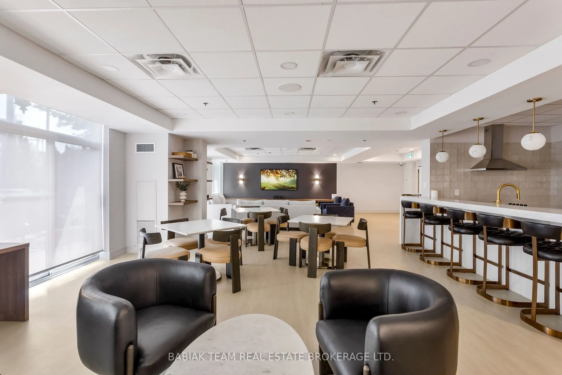 2495 Dundas Street West Street #307