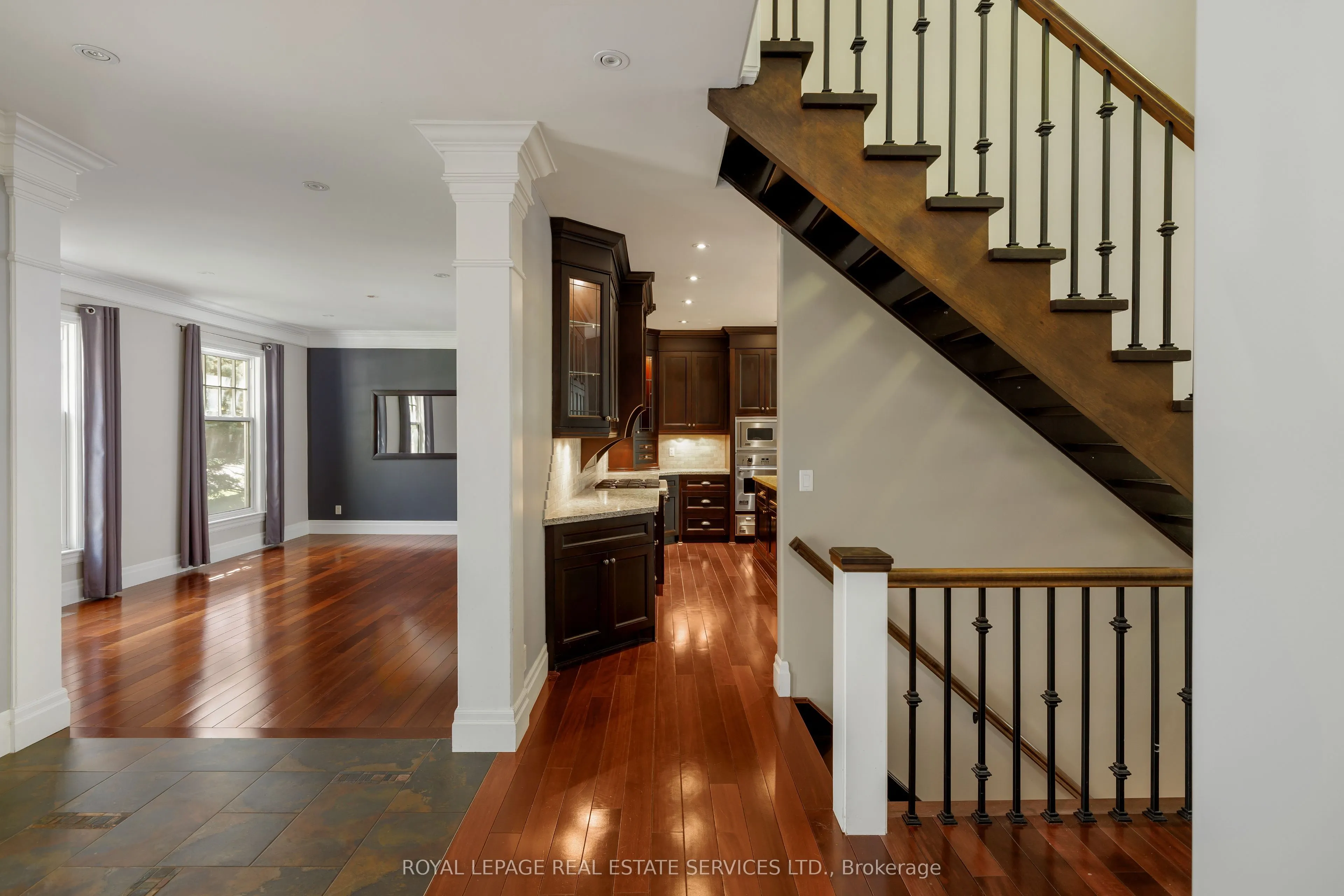 1387 Willowdown Road