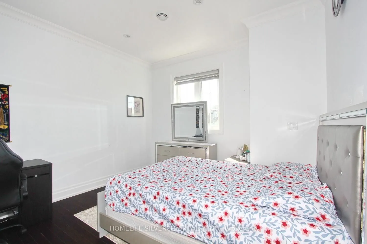 4 Byng Avenue