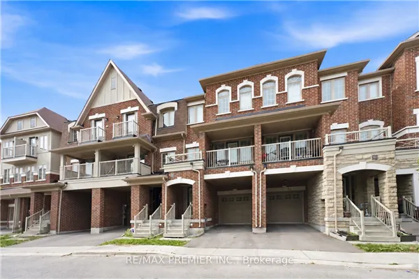 32 Shiff Crescent
