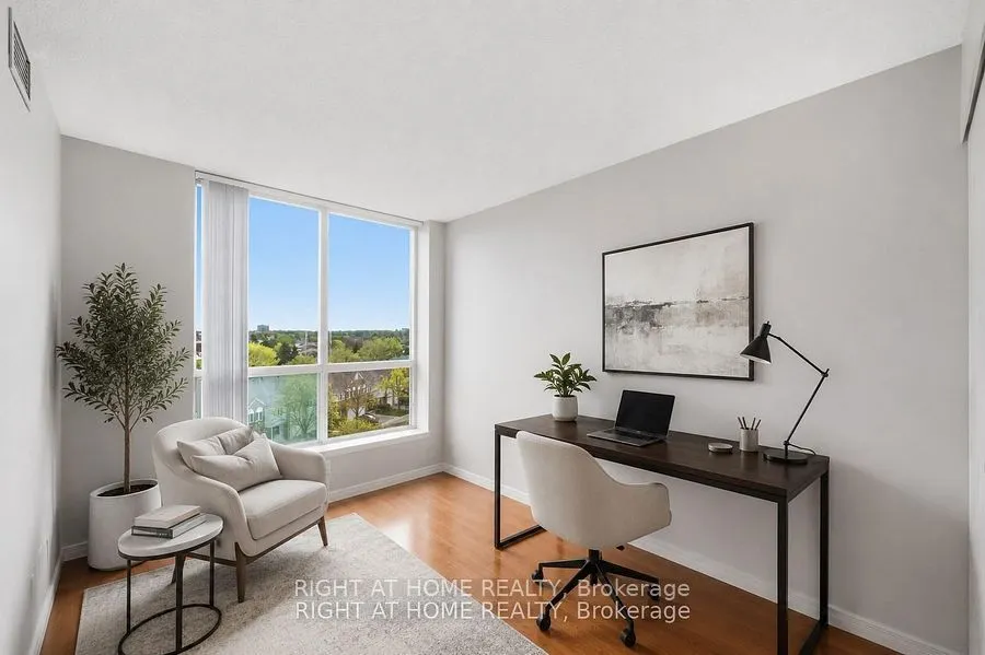 4879 KIMBERMOUNT Avenue #607