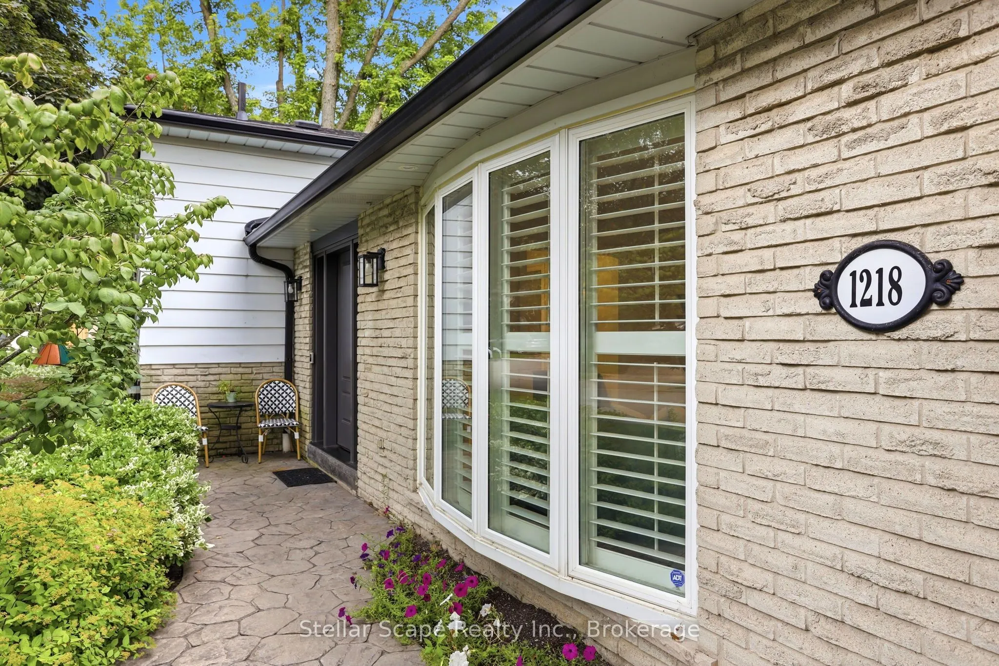 1218 Oxlow Drive