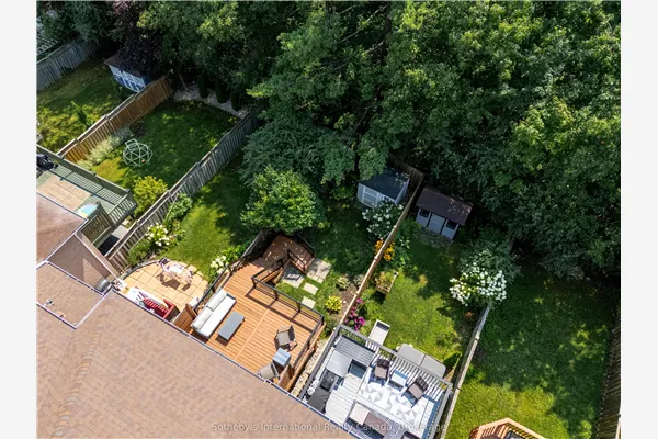 339 Ravineview Way