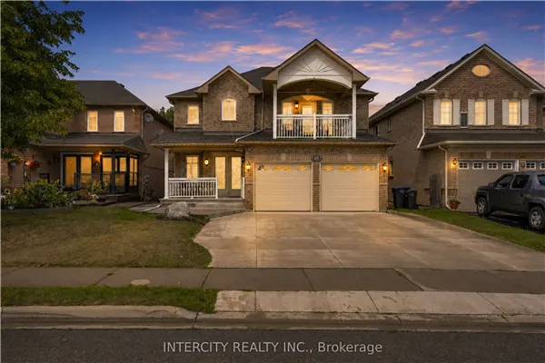 48 Avalanche Crescent