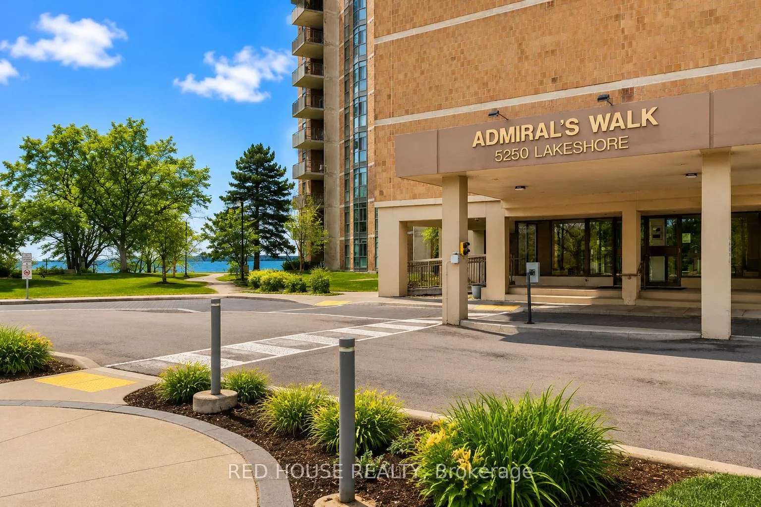 5250 Lakeshore Road #809