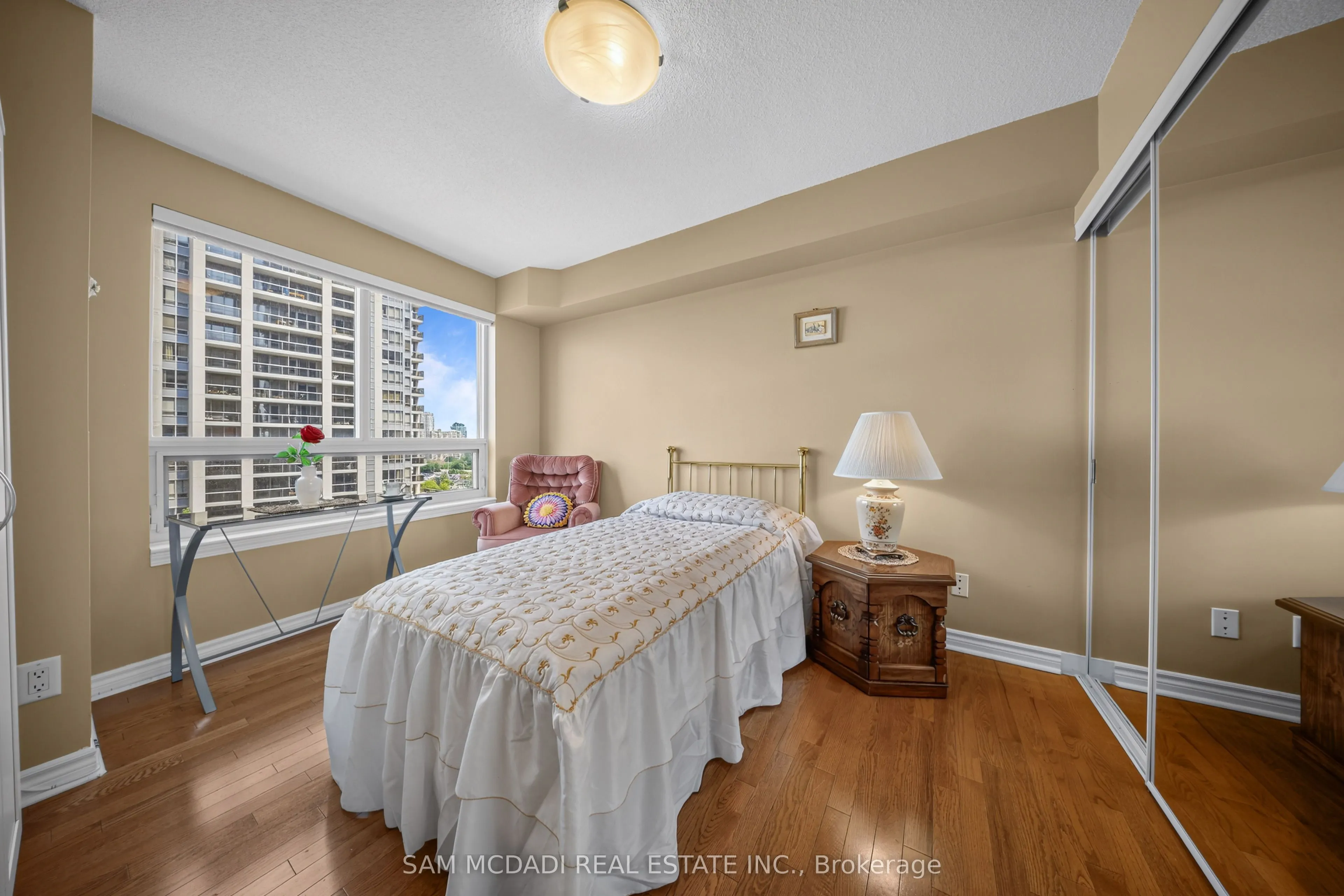 350 Princess Royal Drive #1107