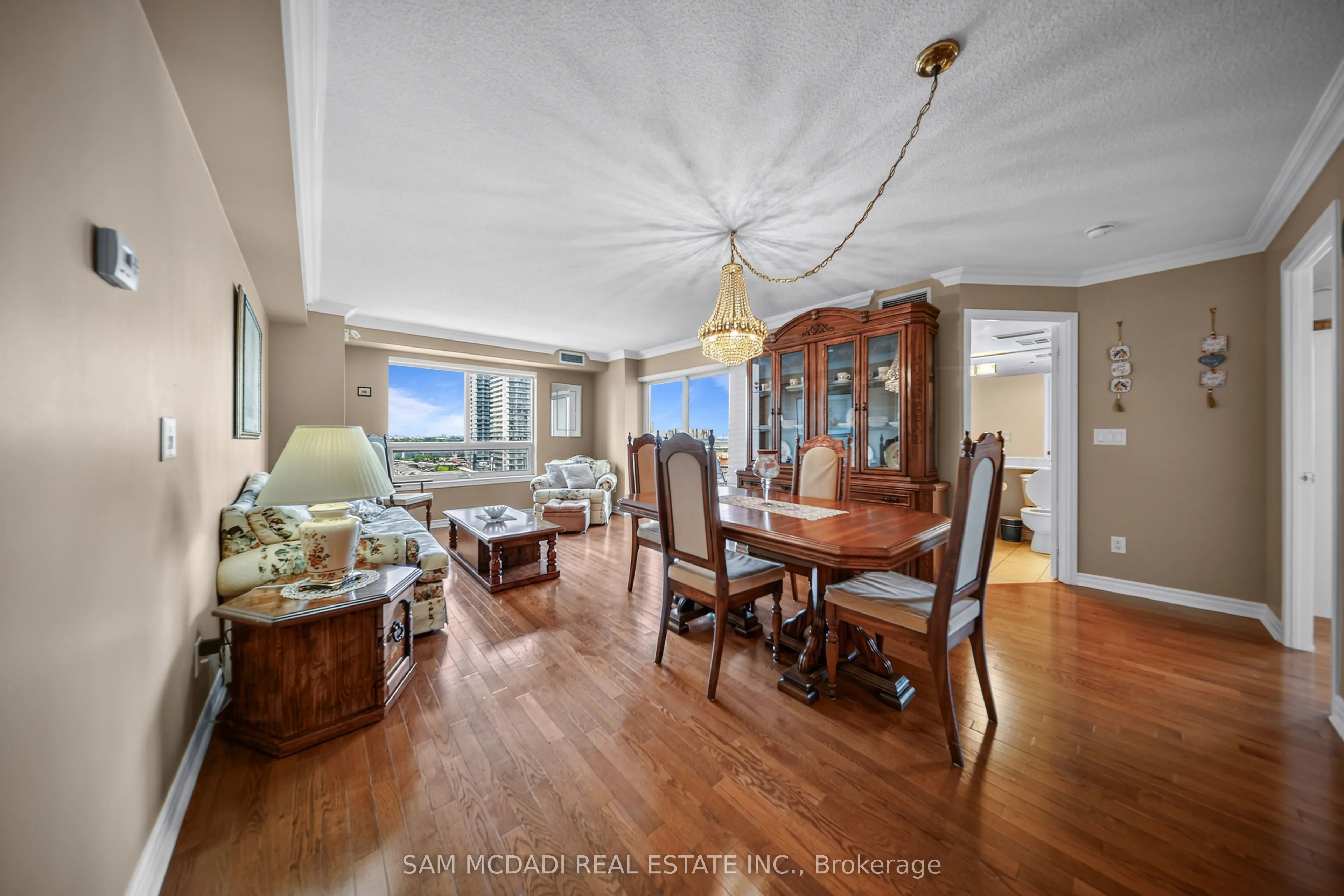 350 Princess Royal Drive #1107