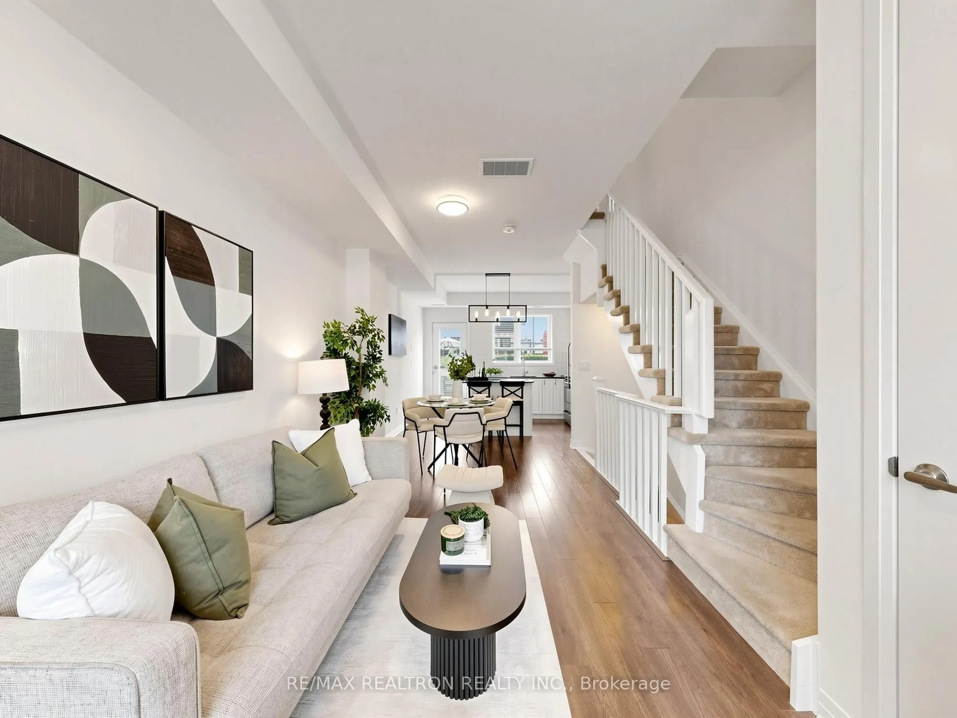 65 Thomas Mullholand Drive #6