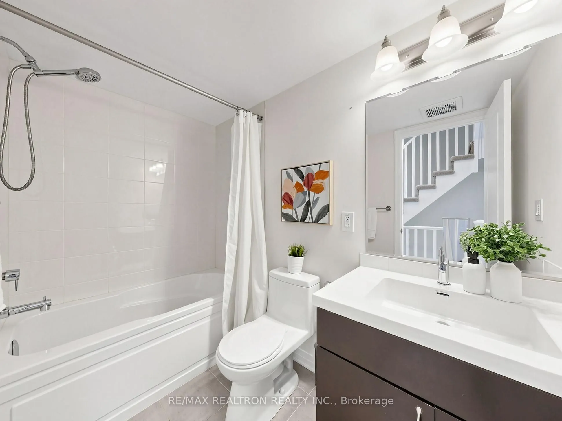 65 Thomas Mullholand Drive #6