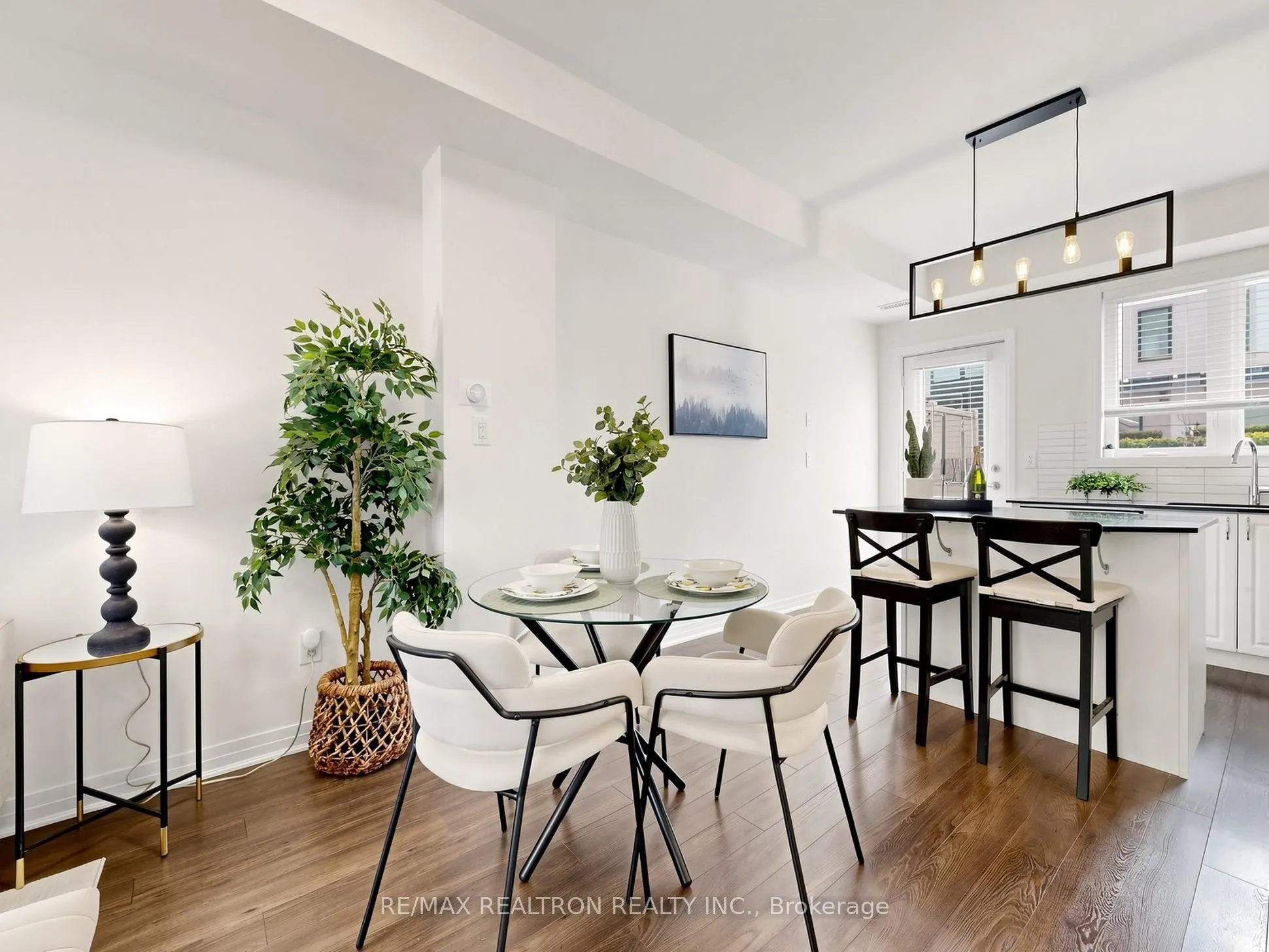 65 Thomas Mullholand Drive #6
