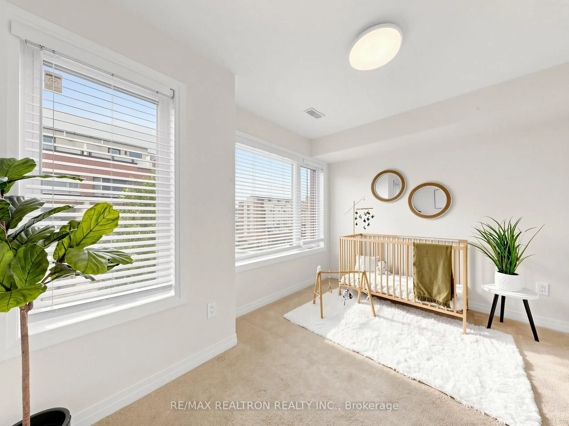 65 Thomas Mullholand Drive #6