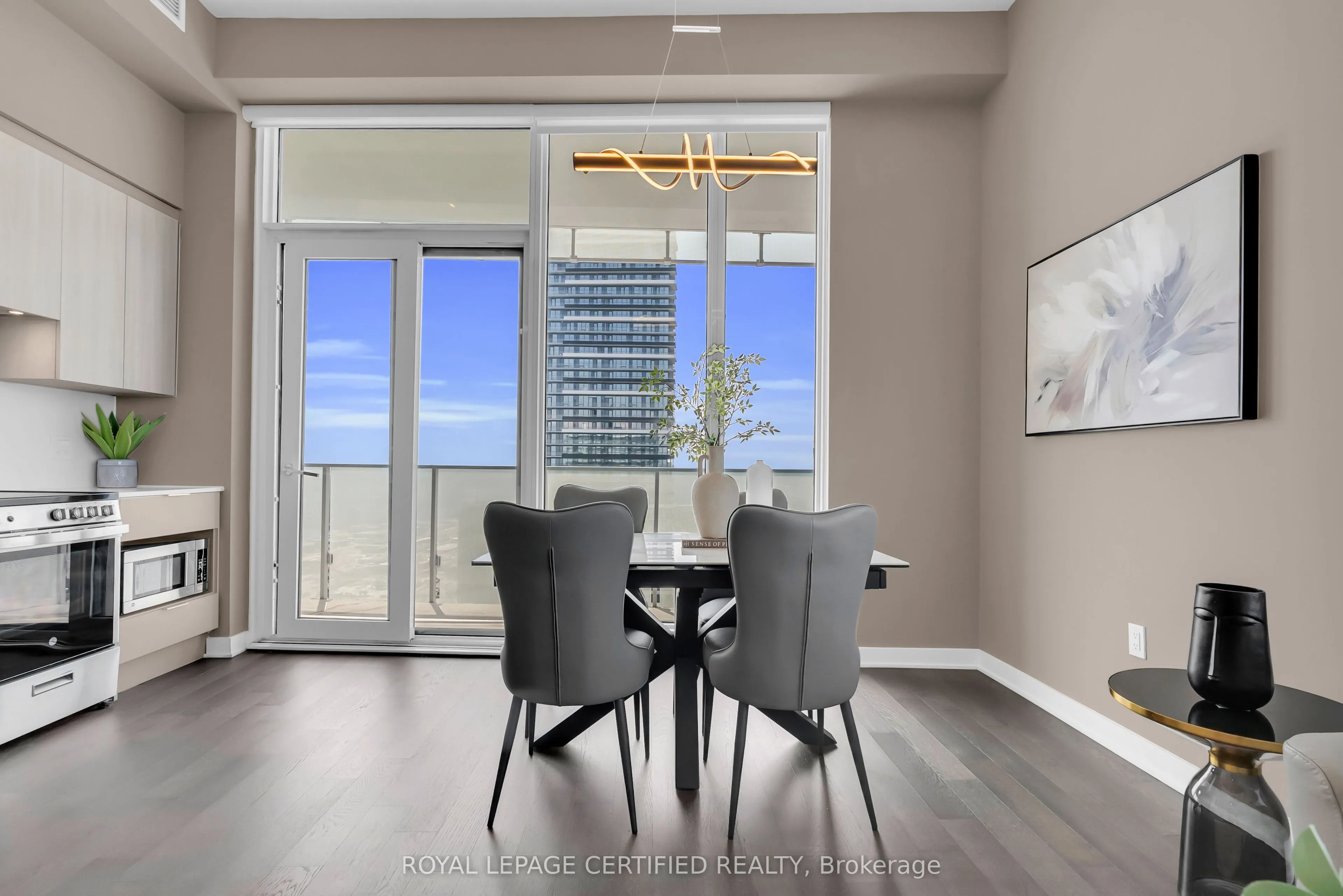 3900 Confederation Parkway #5907
