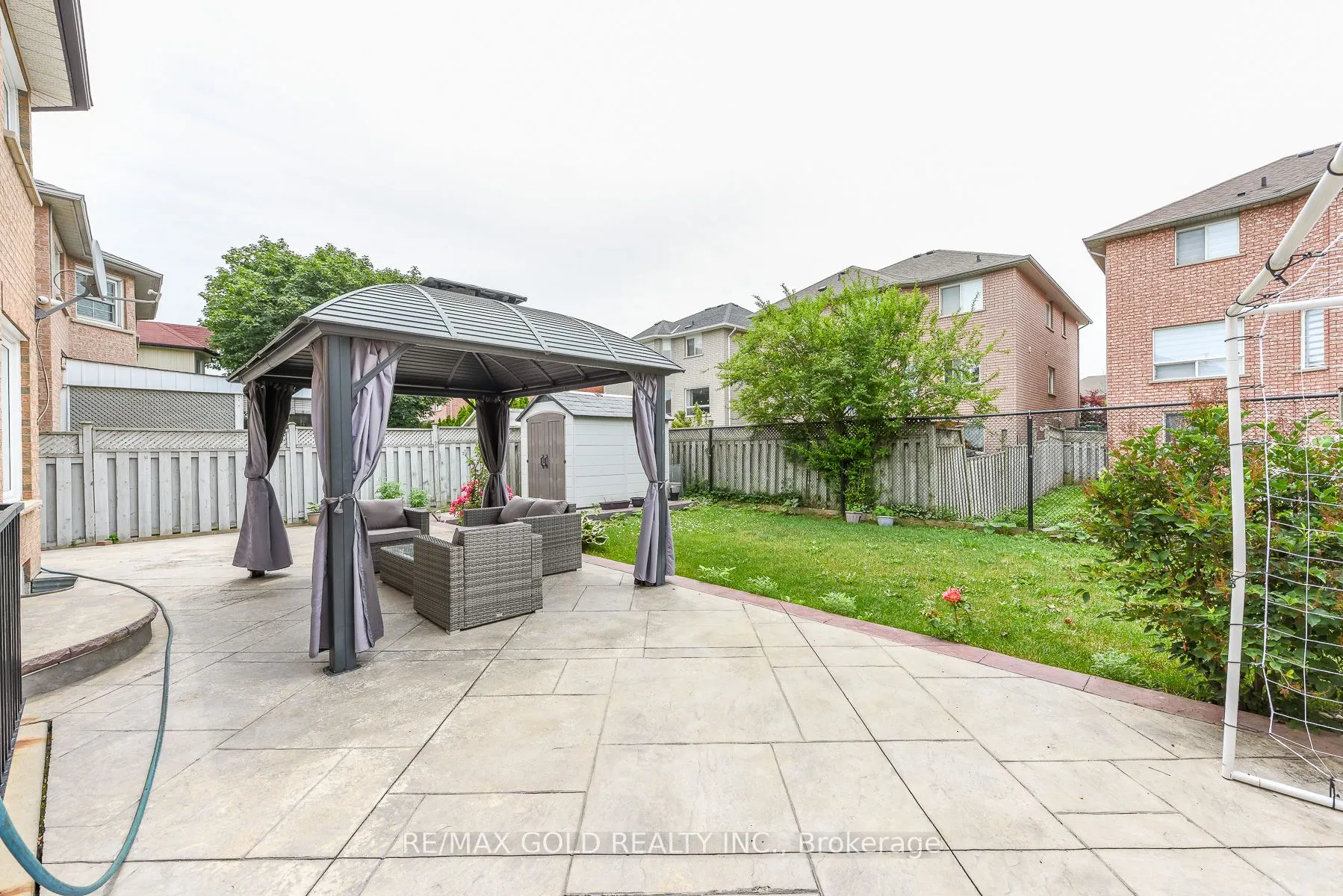 72 Rainforest Drive