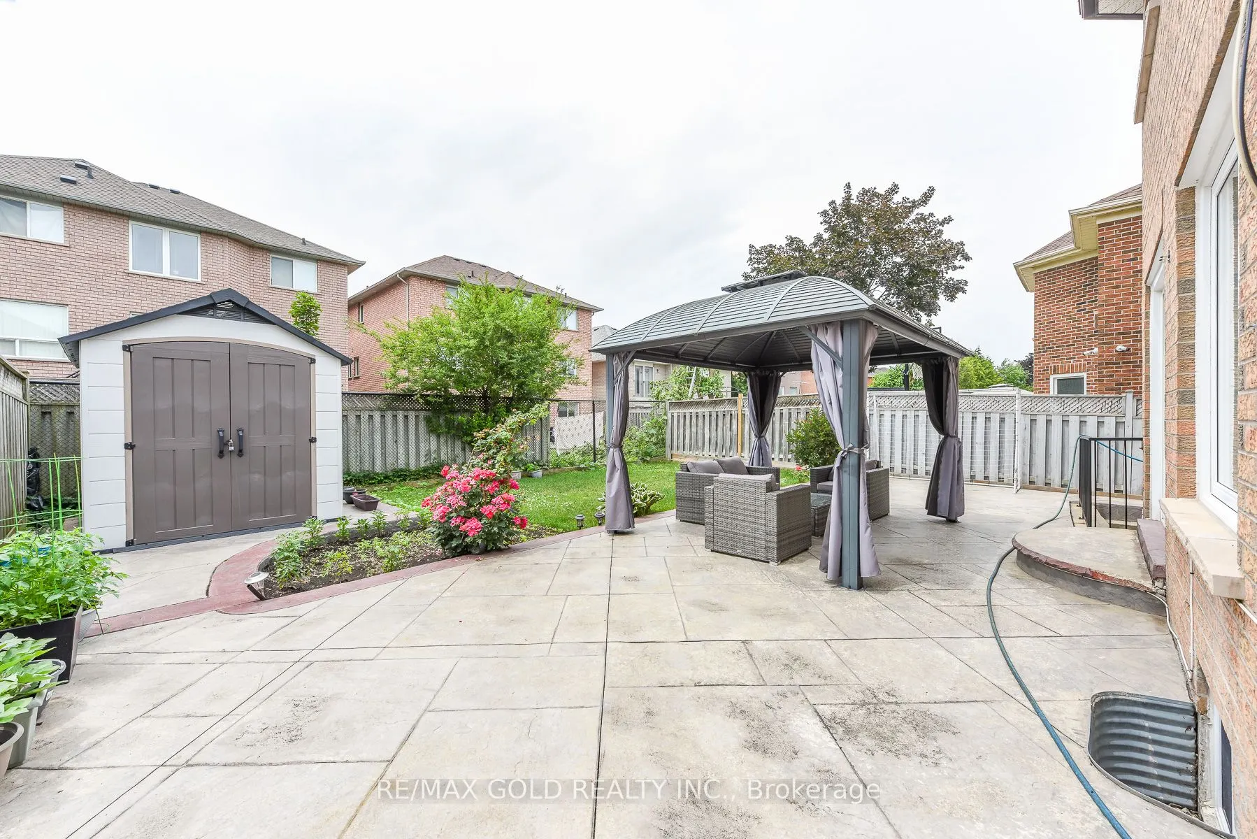 72 Rainforest Drive