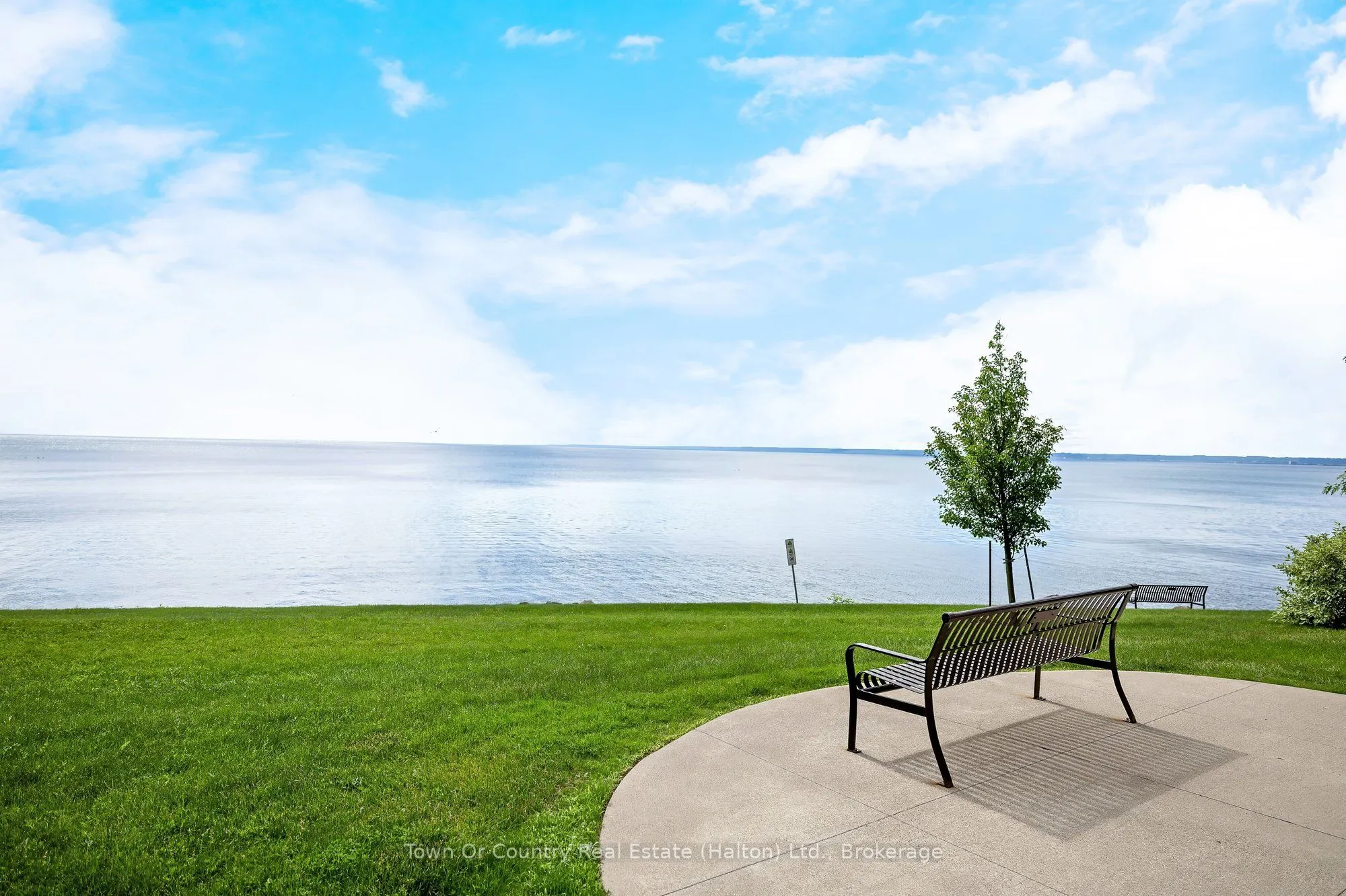 5250 Lakeshore Road #1906