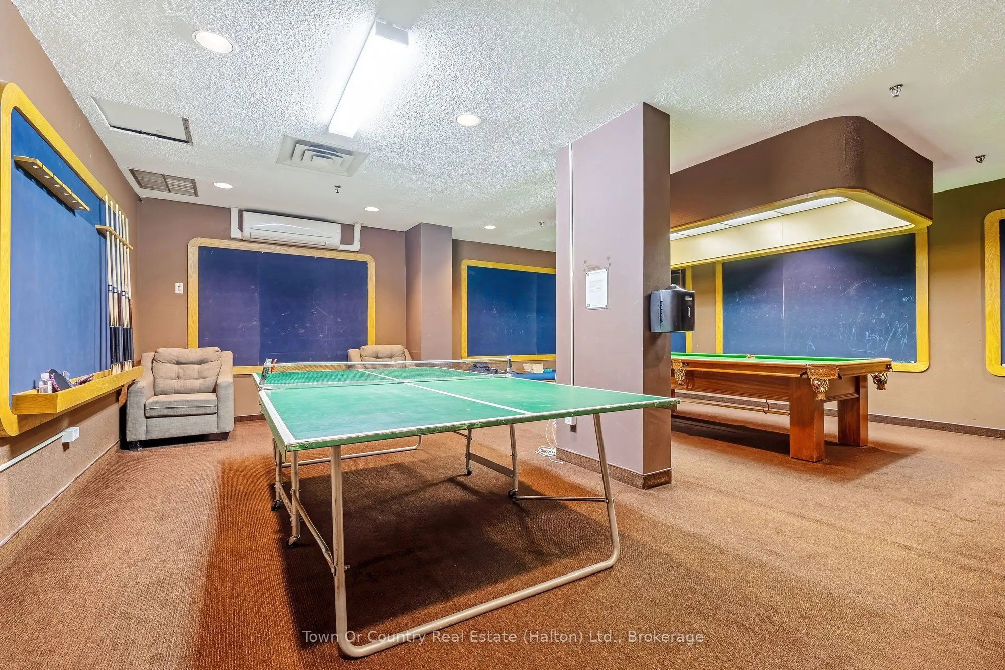 5250 Lakeshore Road #1906