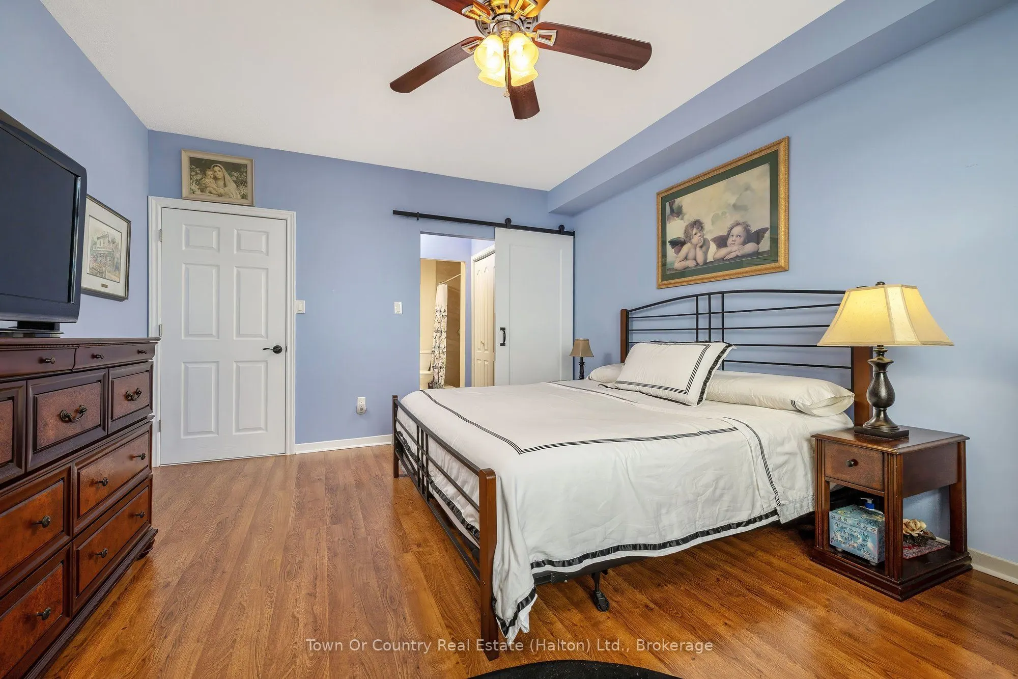 5250 Lakeshore Road #1906