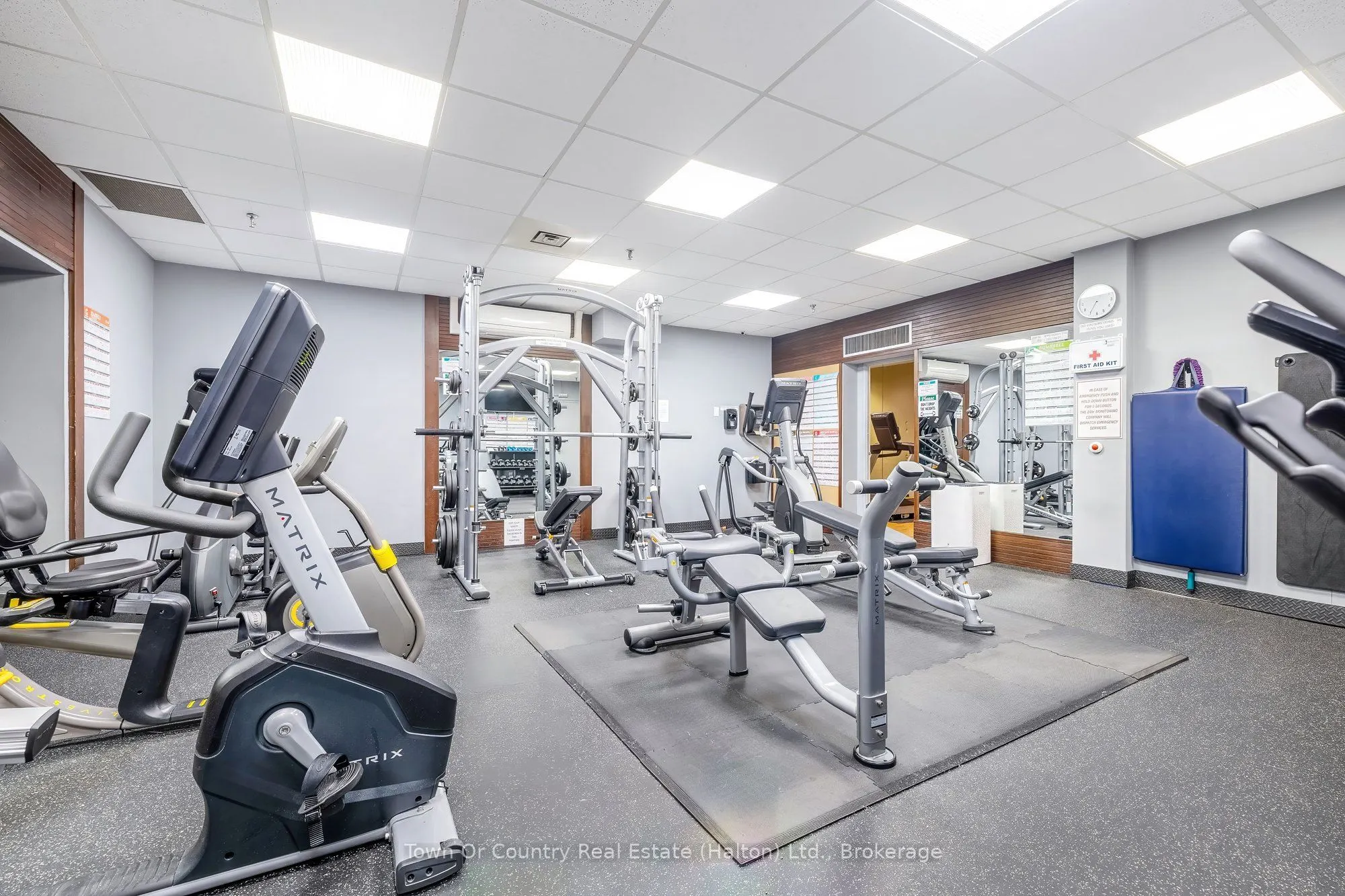 5250 Lakeshore Road #1906