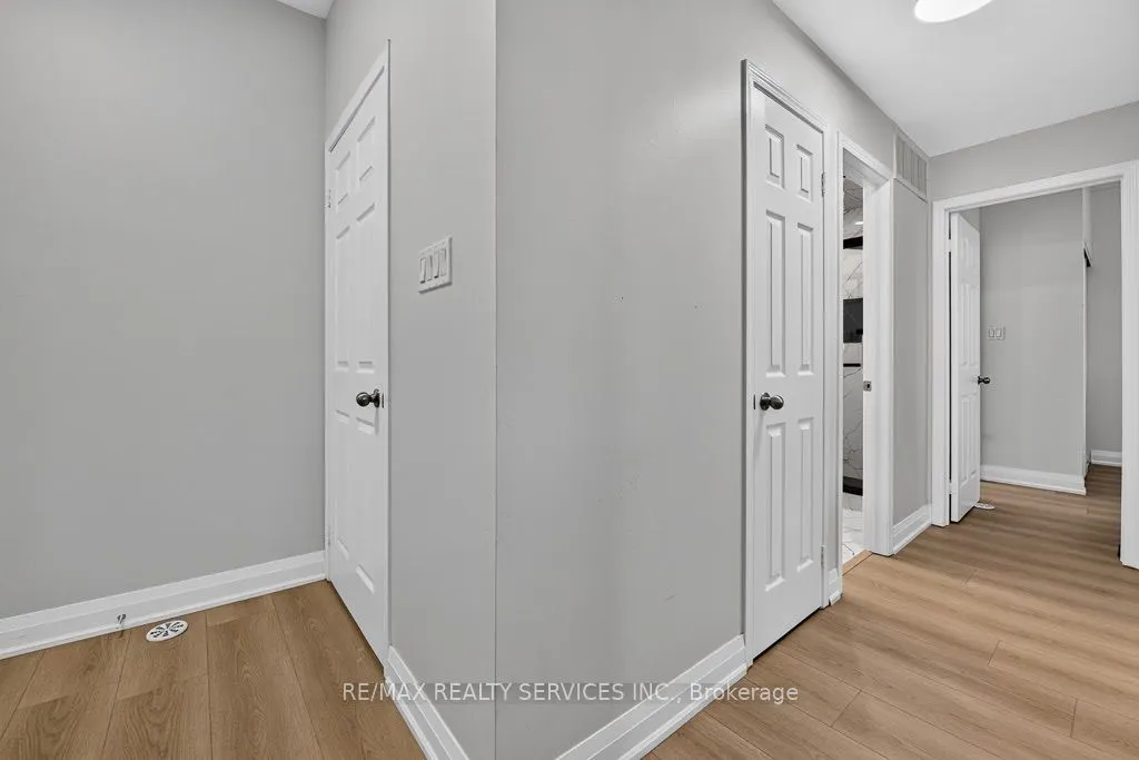180 Howden Boulevard #15