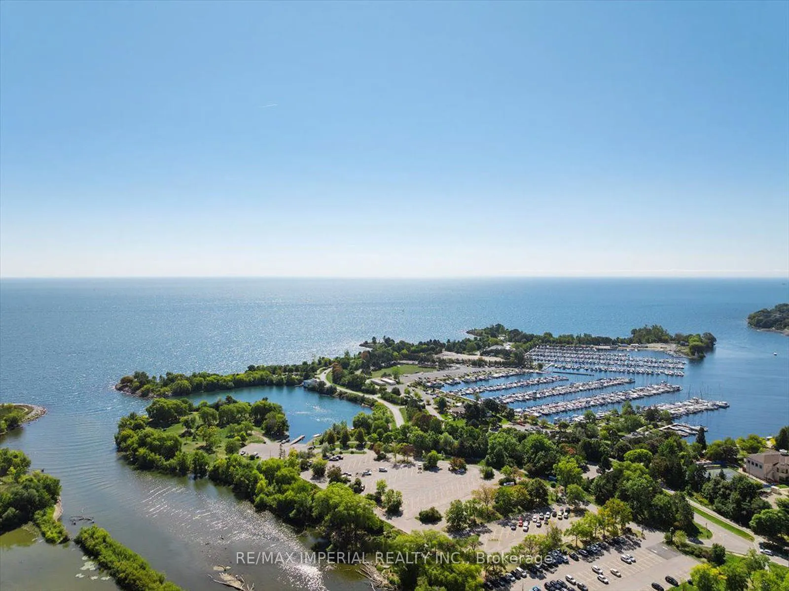 20 Shore Breeze Drive #2007