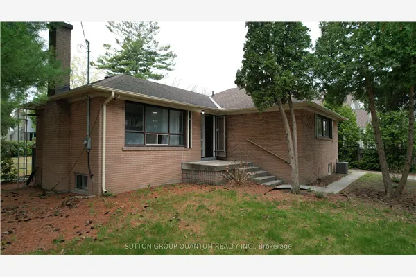 394 Maplehurst Avenue