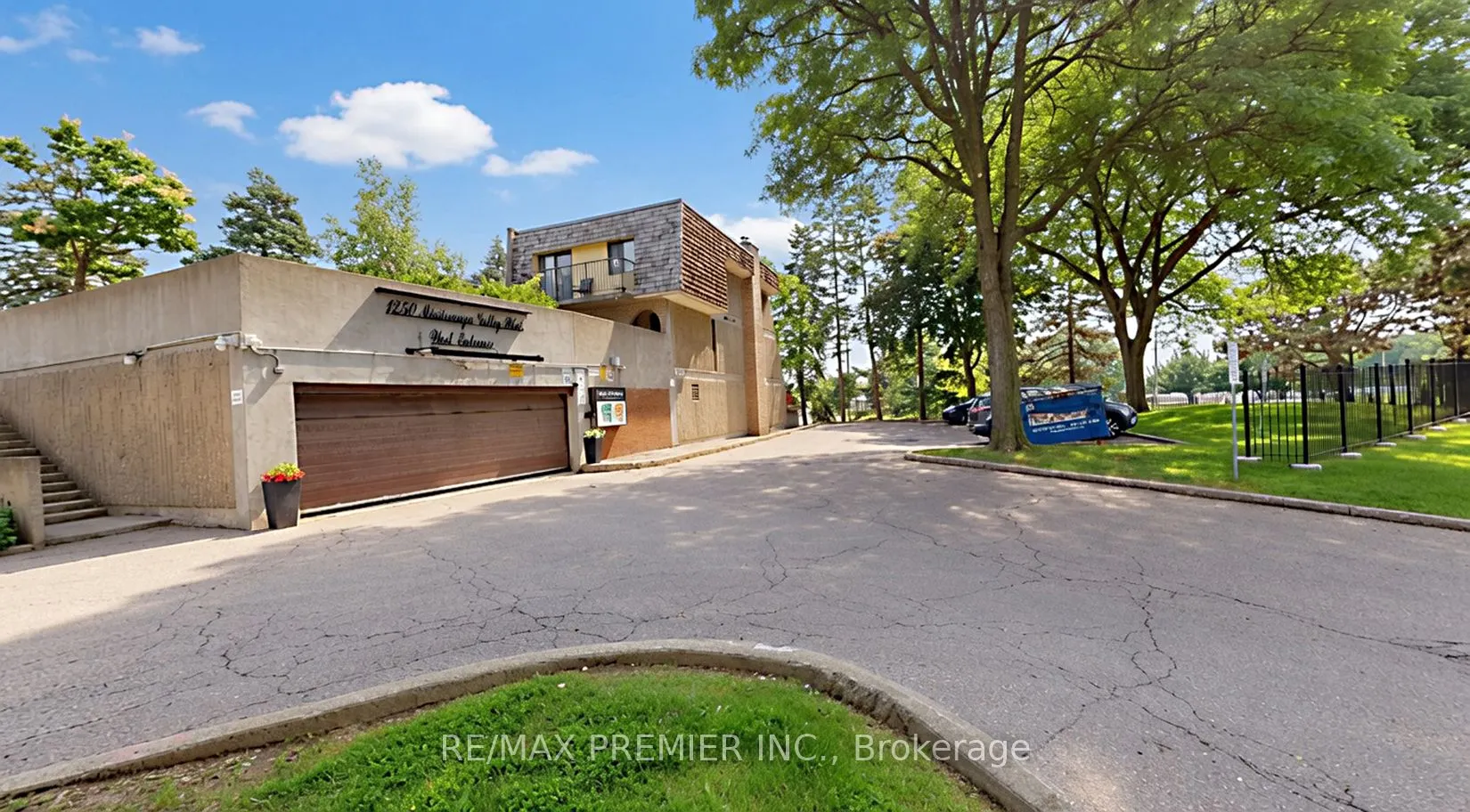 1250 Mississauga Valley Boulevard #51
