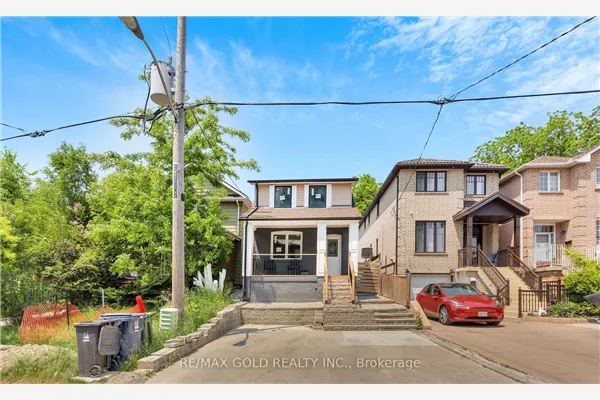 8 Fairglen Crescent