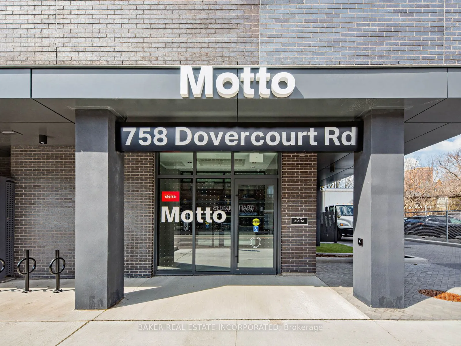 758 Dovercourt Road #703