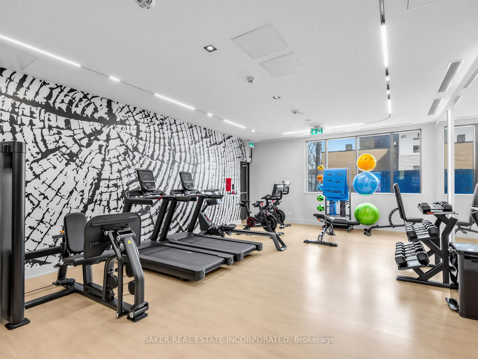 758 Dovercourt Road #703
