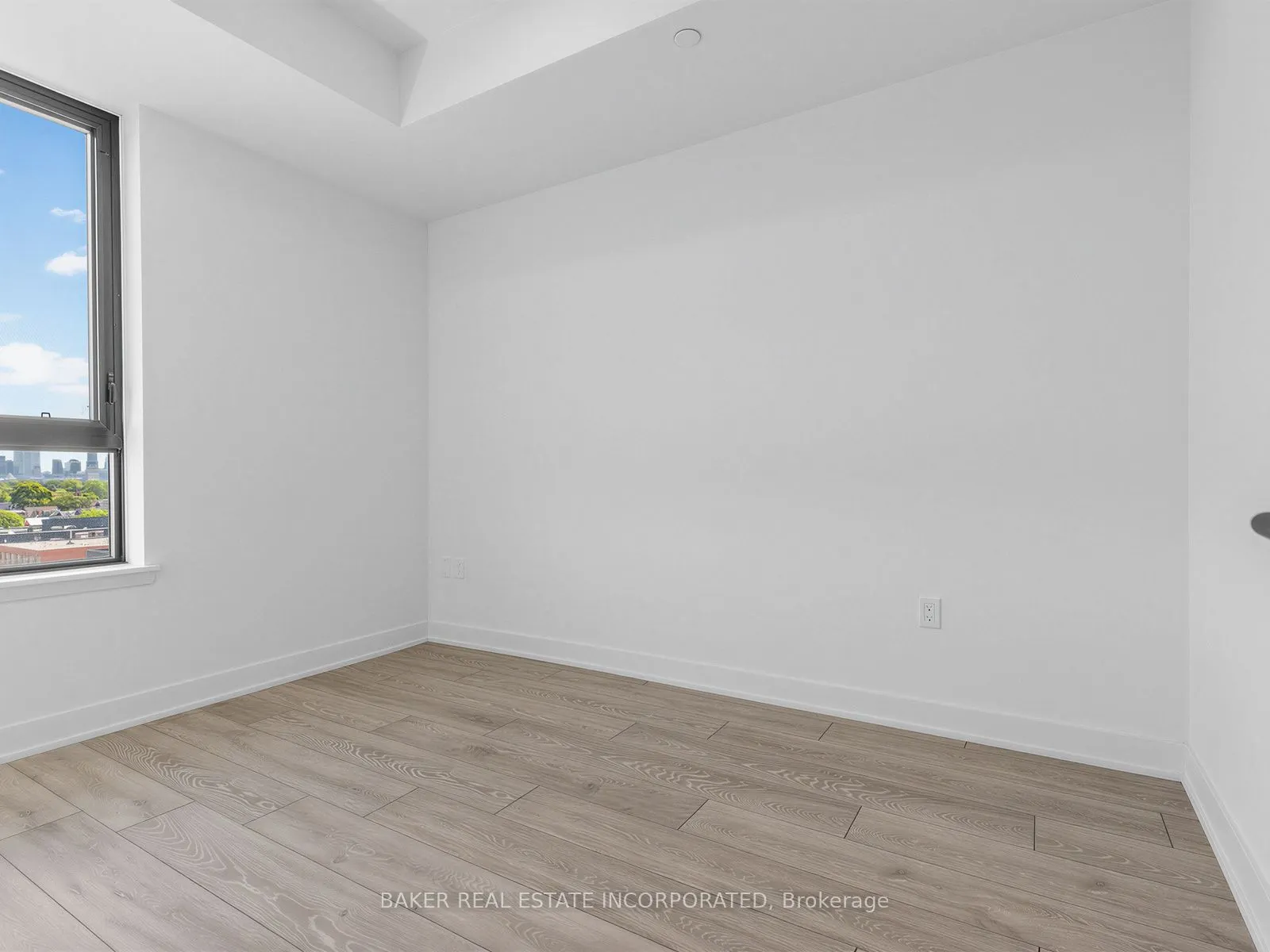 758 Dovercourt Road #703