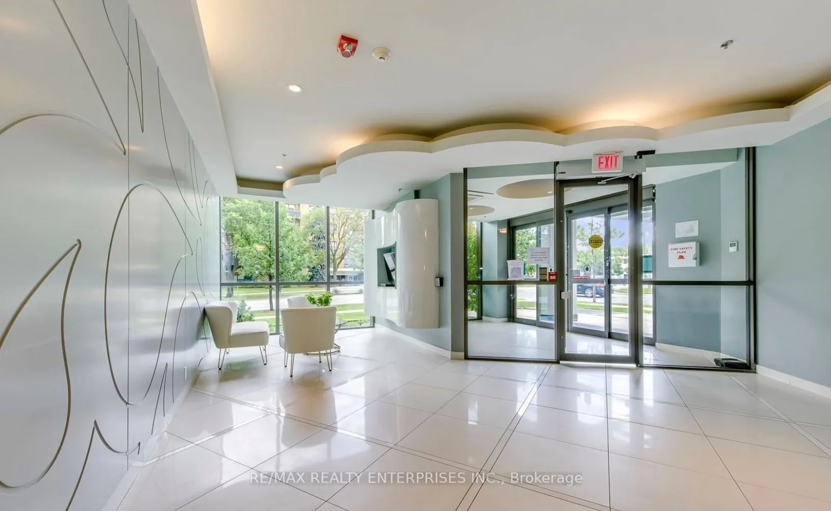 80 Esther Lorrie Drive #522