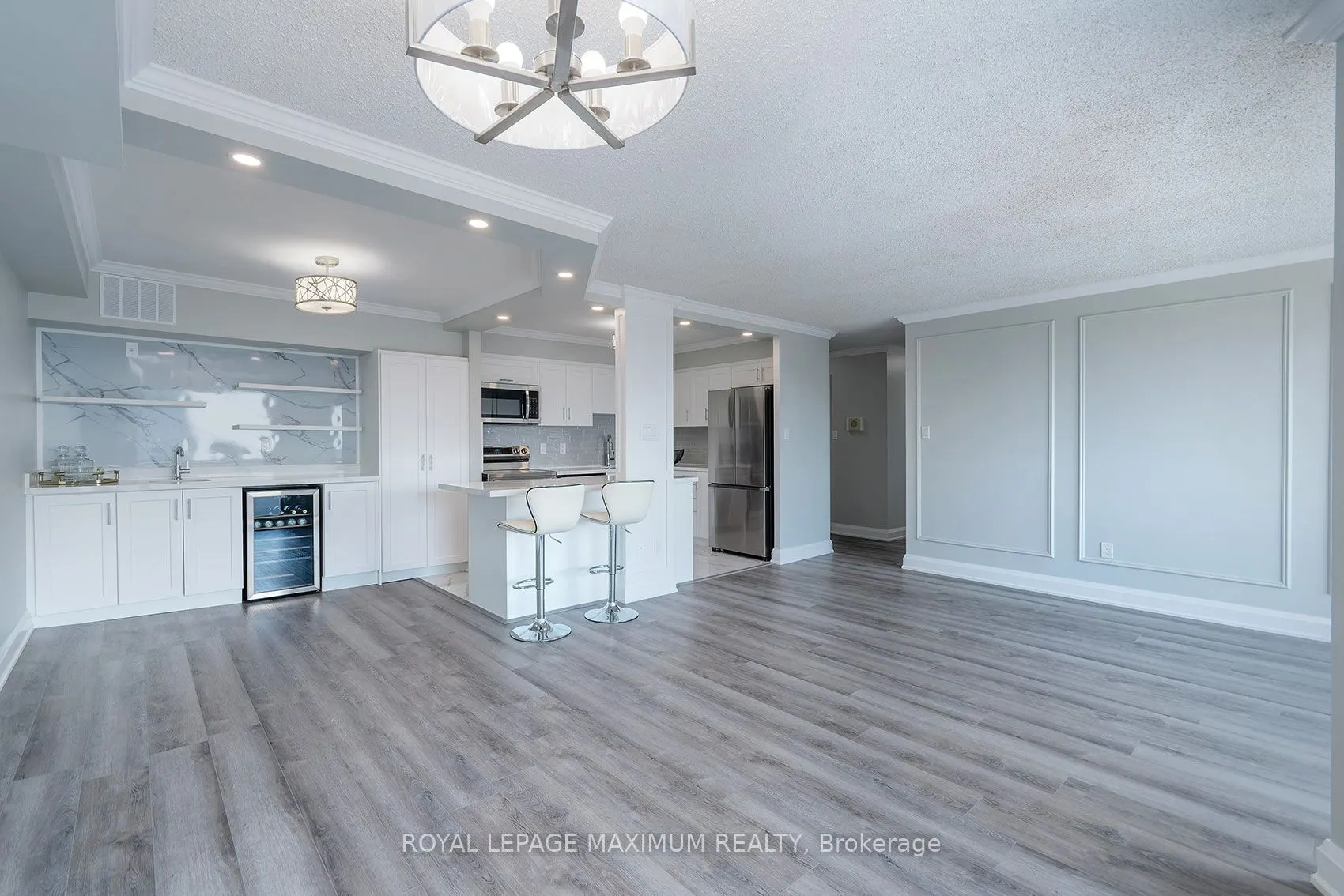 50 Elm Drive E #1205