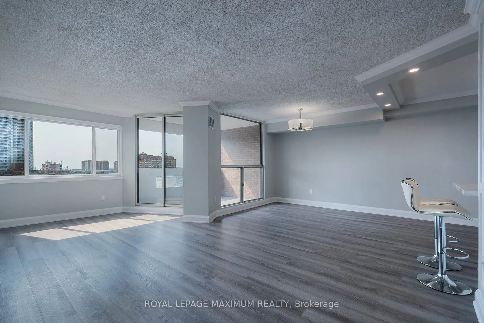 50 Elm Drive E #1205