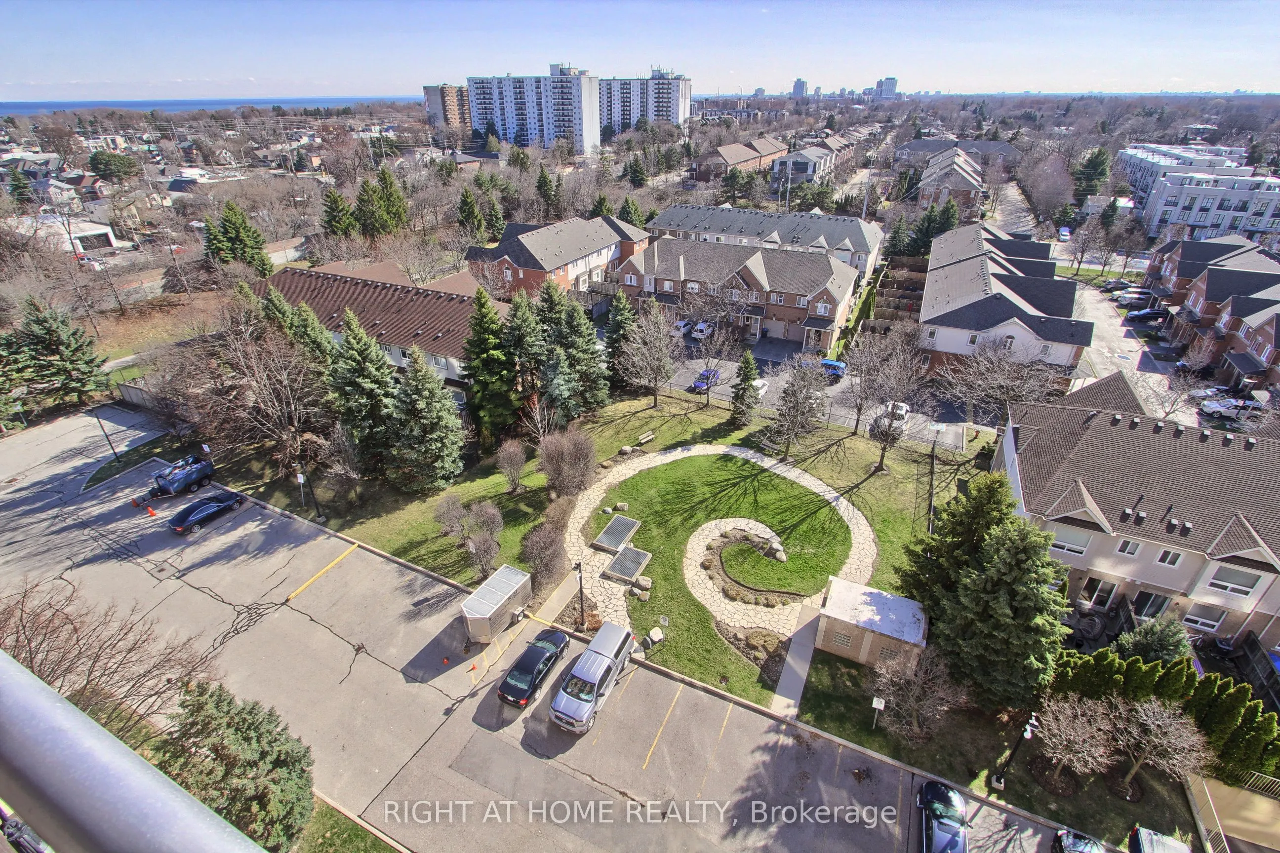 1140 Parkwest Place #1002