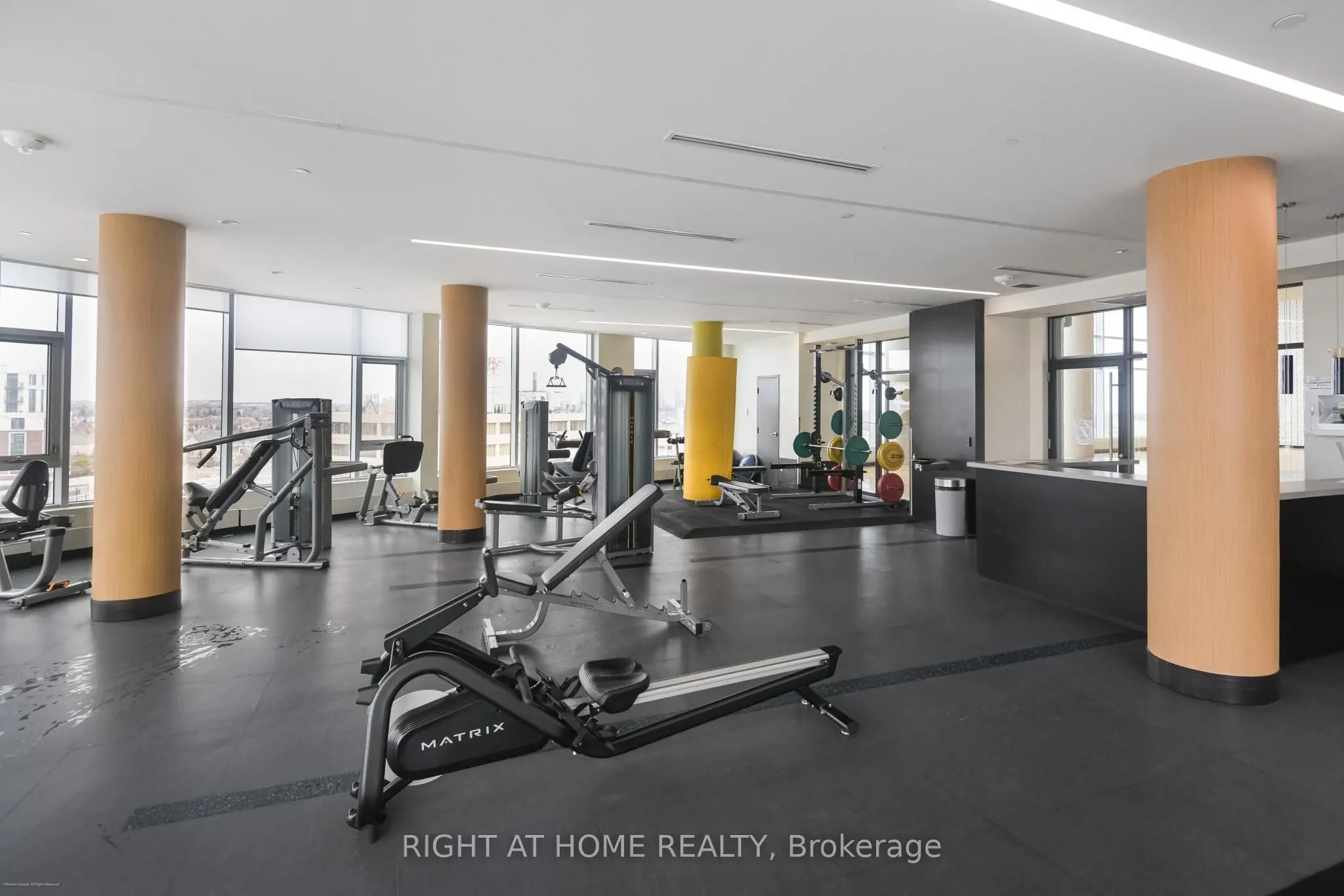 2520 Eglinton Avenue W #1602