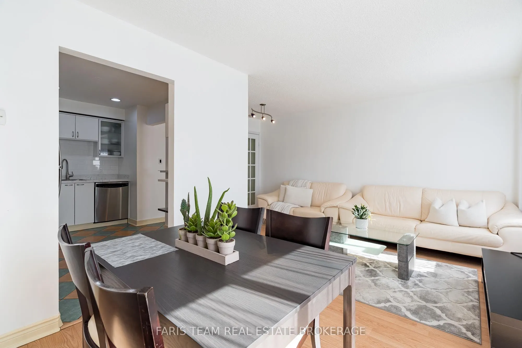 2075 Asta Drive #18