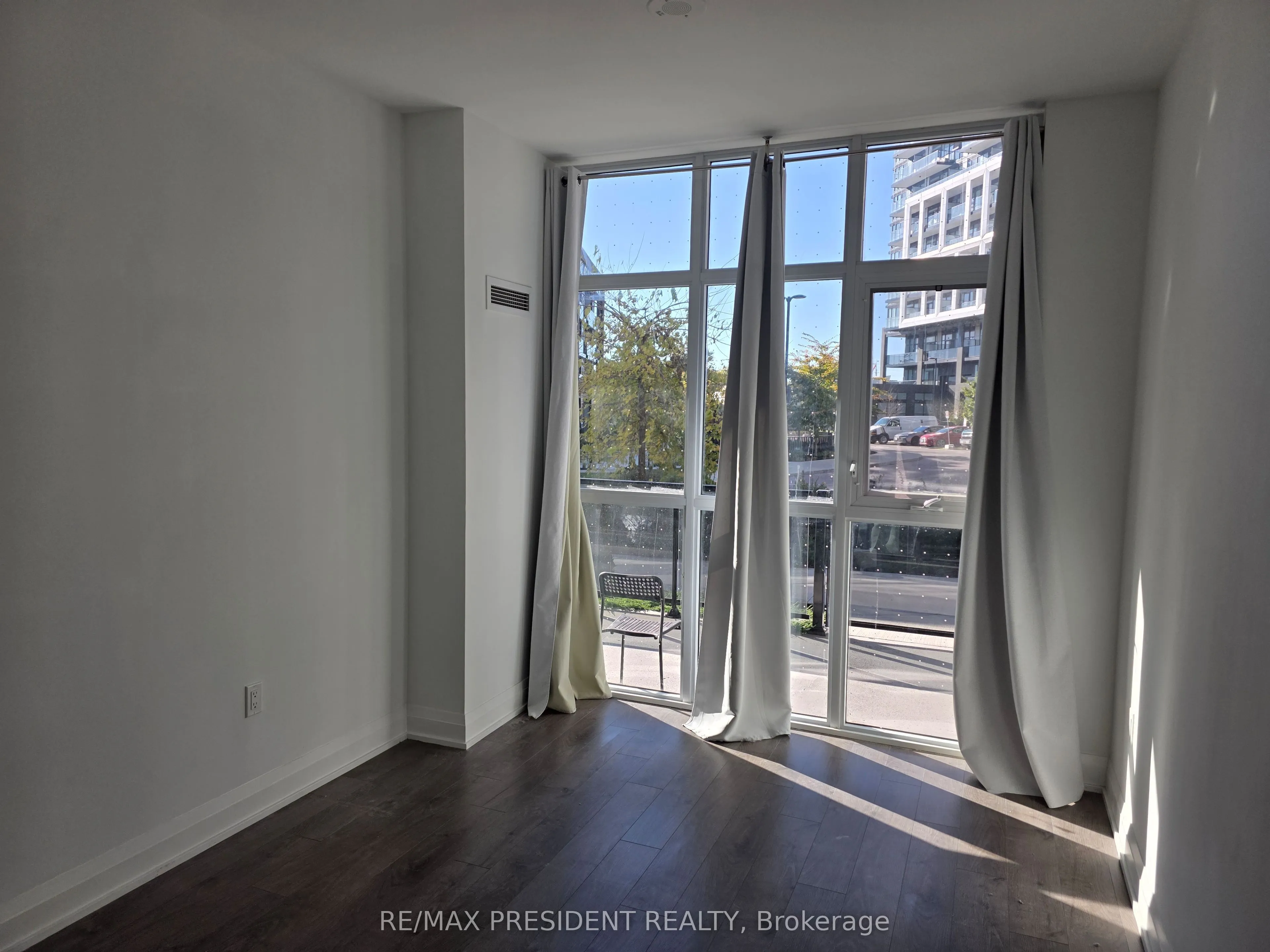 60 George Butchart Drive #112