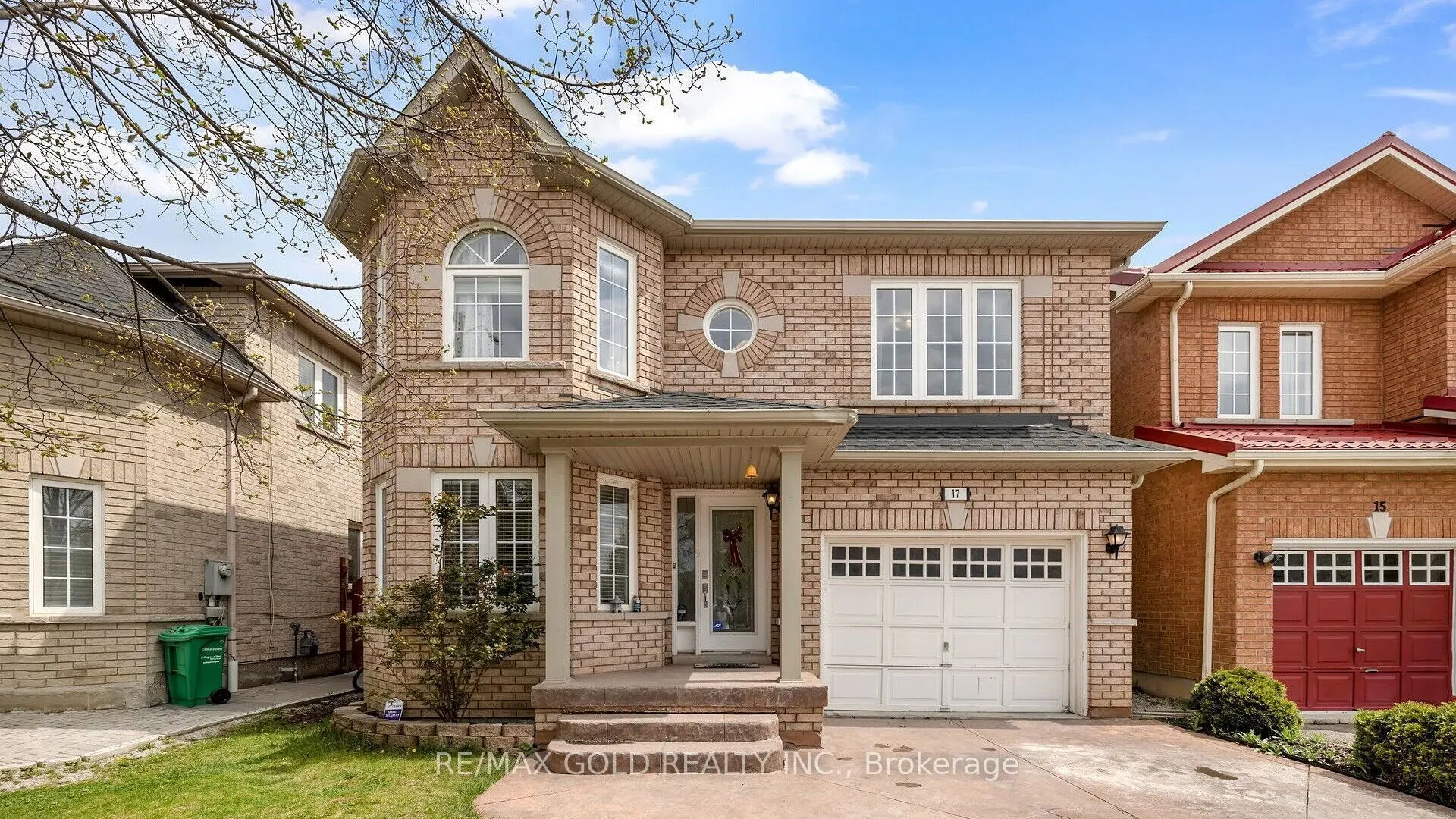 17 Echoridge Drive