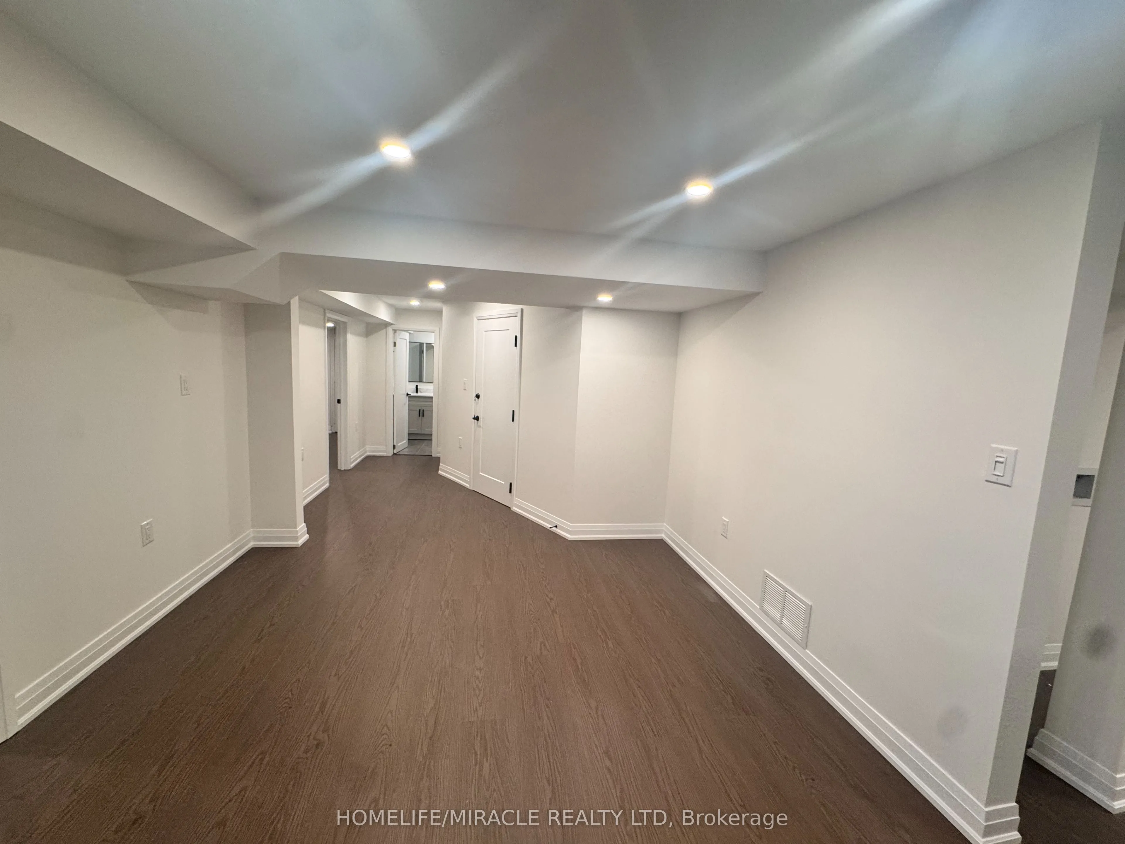 14 Berton Boulevard