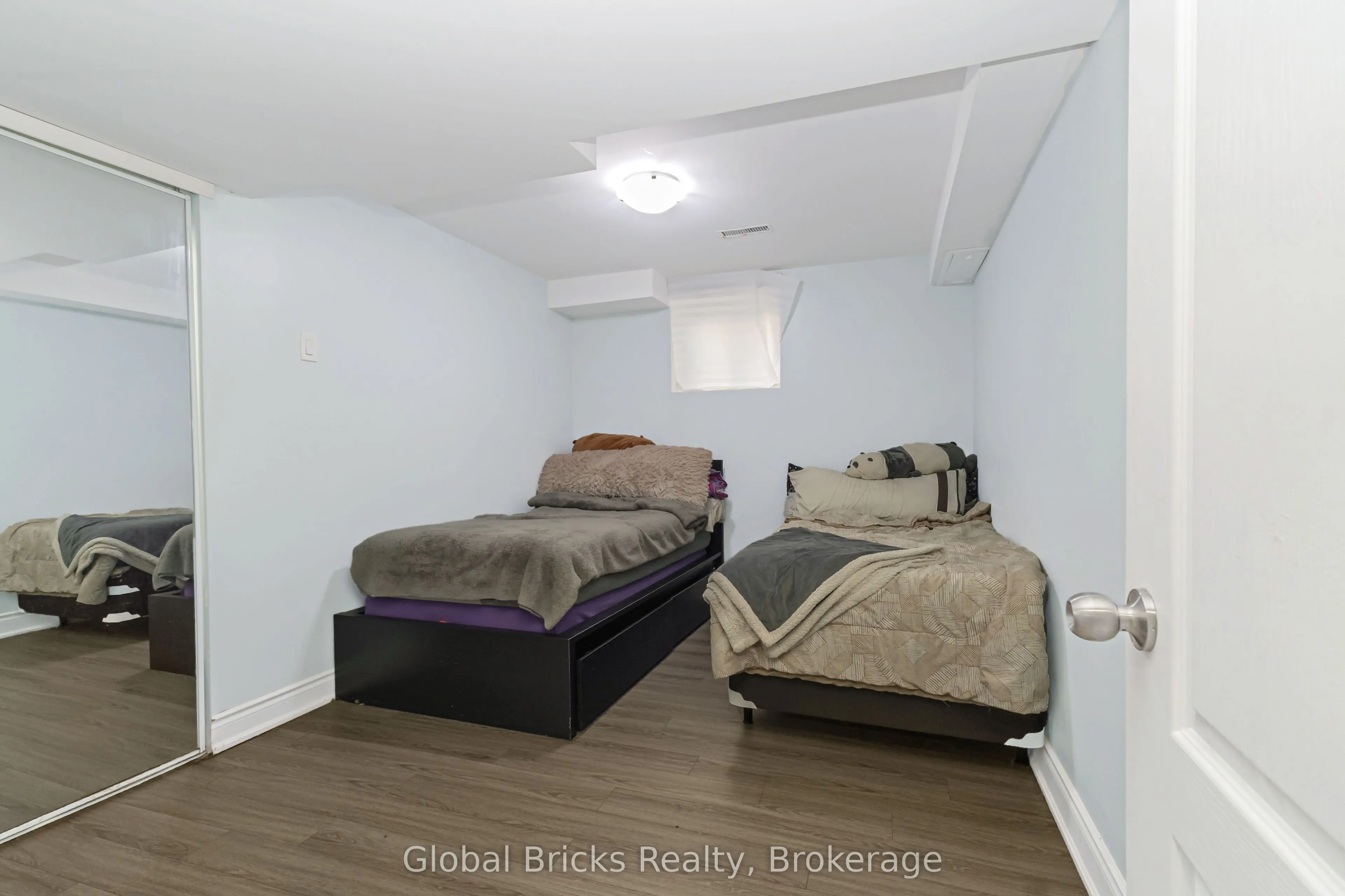 6190 Saltmarsh Court